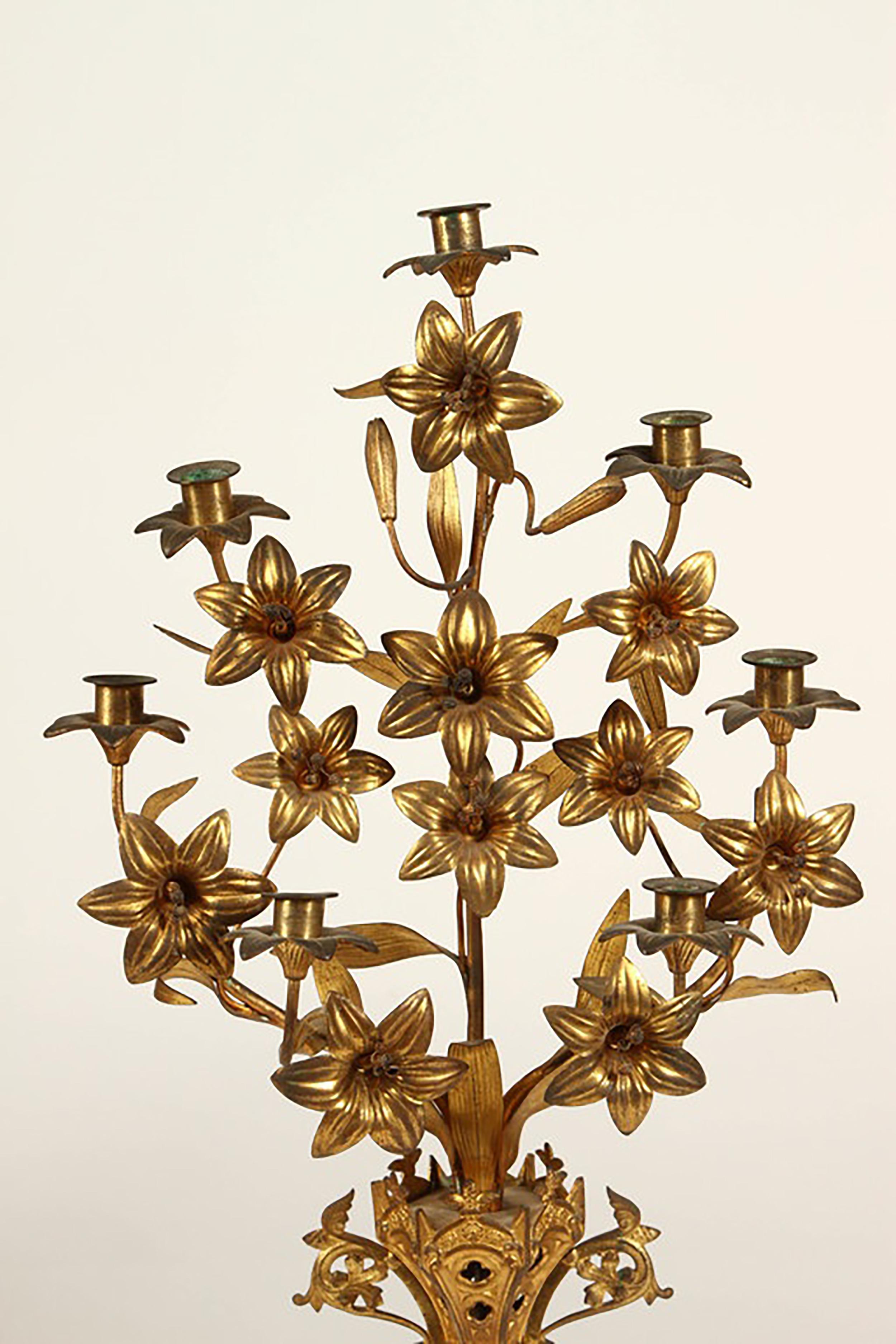 Pair of 19th Century French Gilt-Metal Candelabra For Sale 1