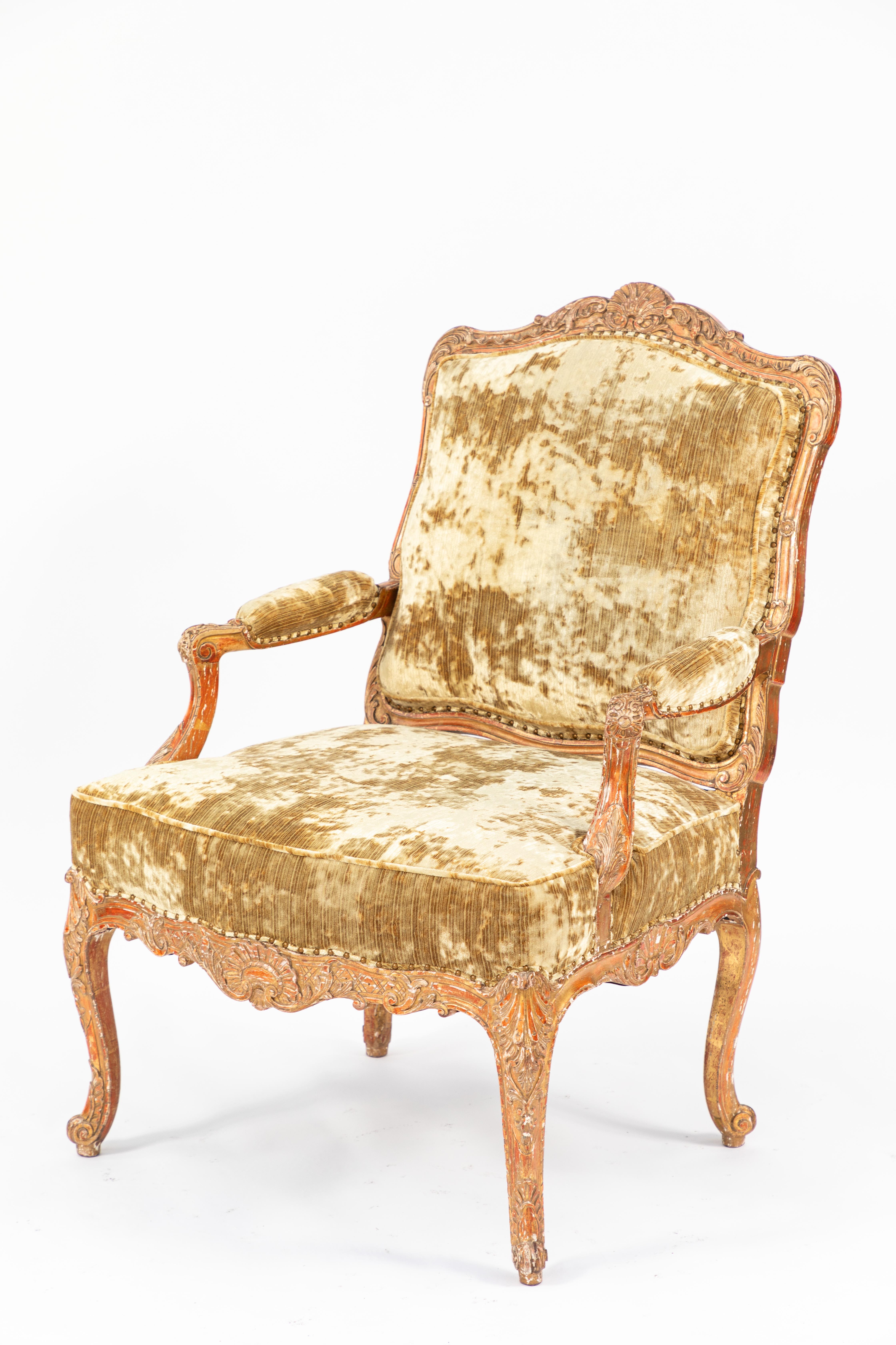 Pair of 19th Century French Giltwood Armchairs 1