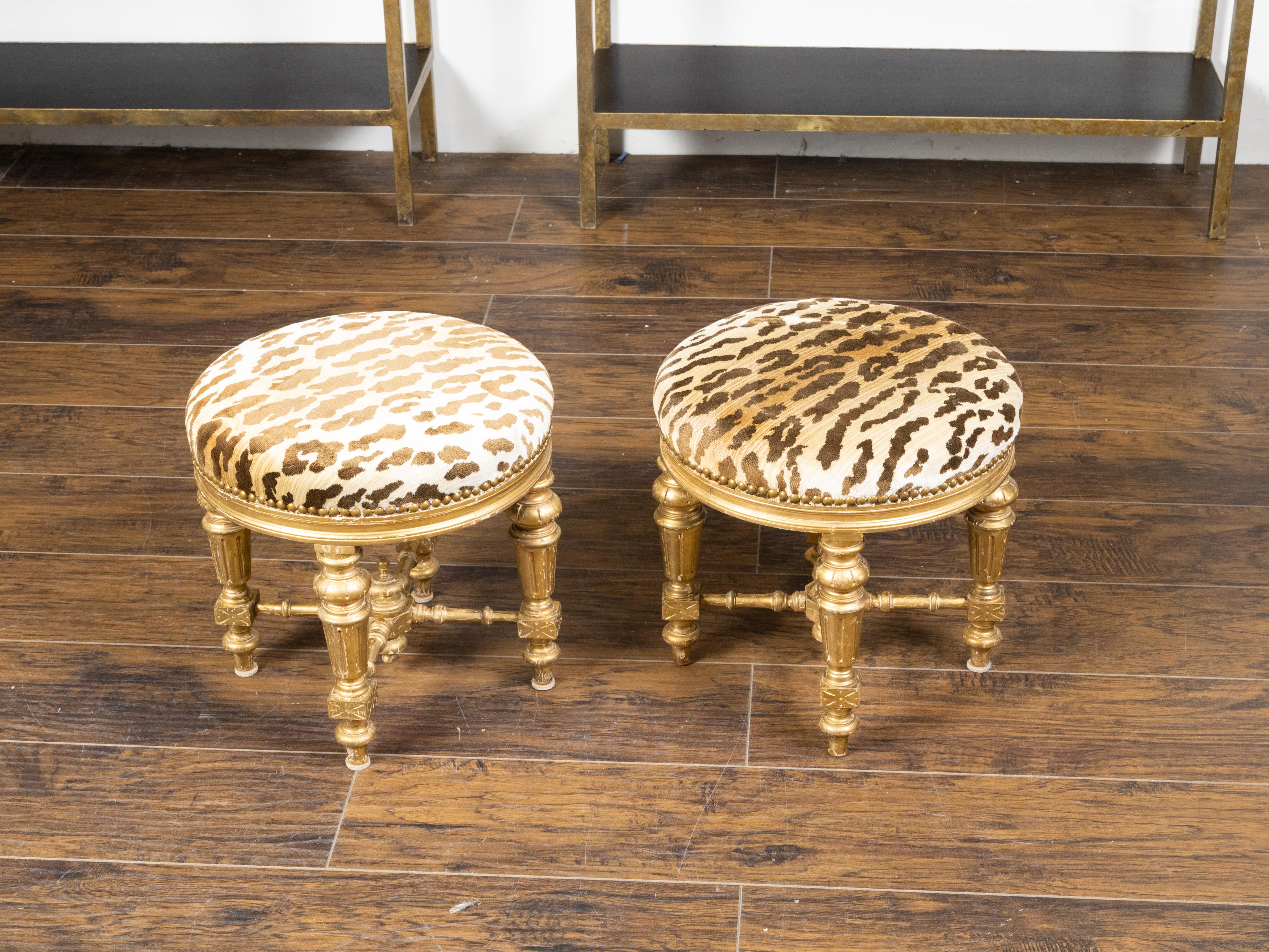 Pair of 19th Century French Giltwood Stools with Fluted Legs and Upholstery For Sale 6