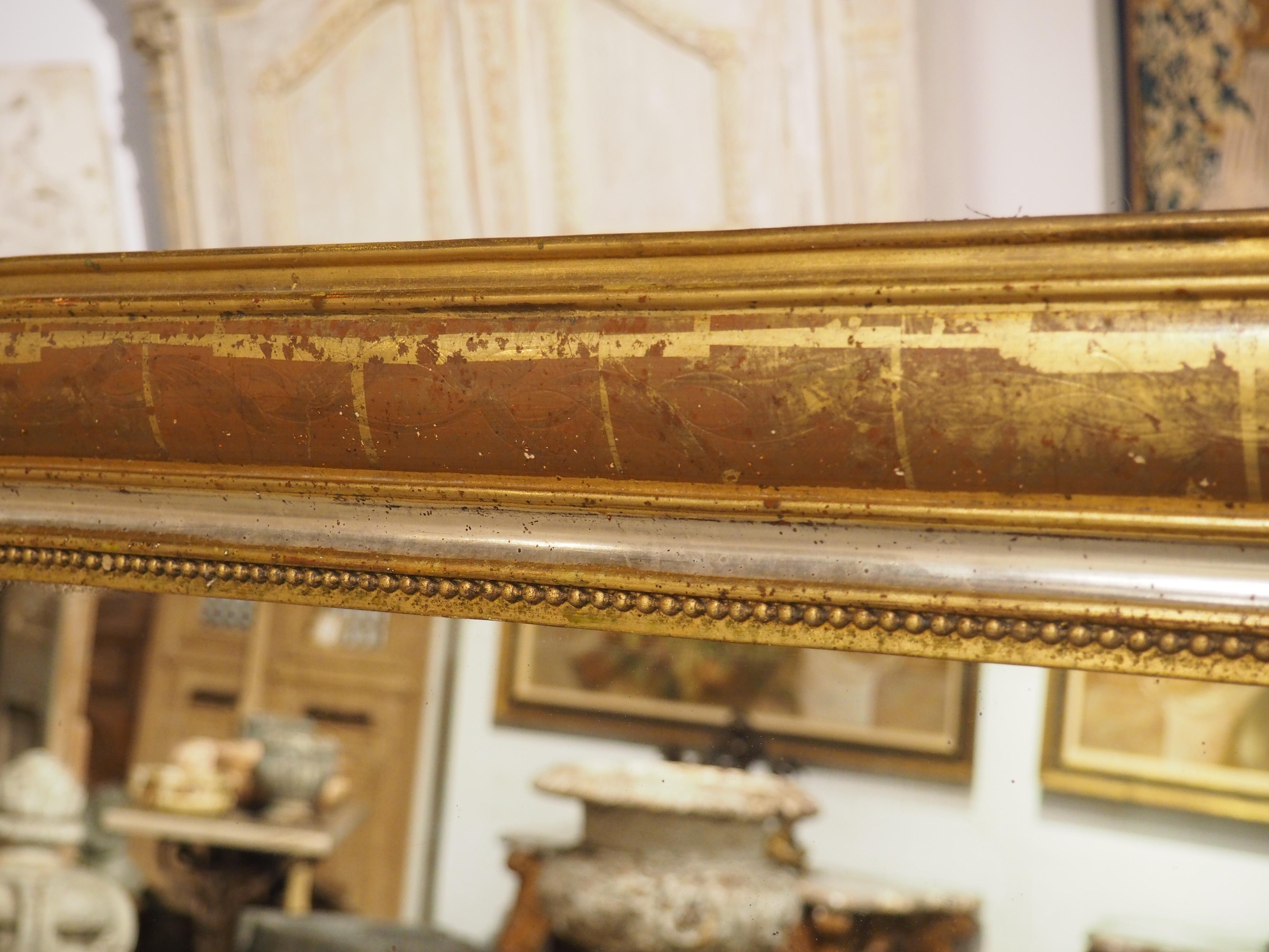 Coppia di specchi dorati francesi del XIX secolo in stile Louis Philippe, argento, bolo rosso in vendita 8