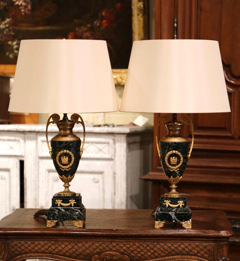 Pair of 19th Century French Green Marble and Bronze Dore Urns Table Lamps In Excellent Condition For Sale In Dallas, TX