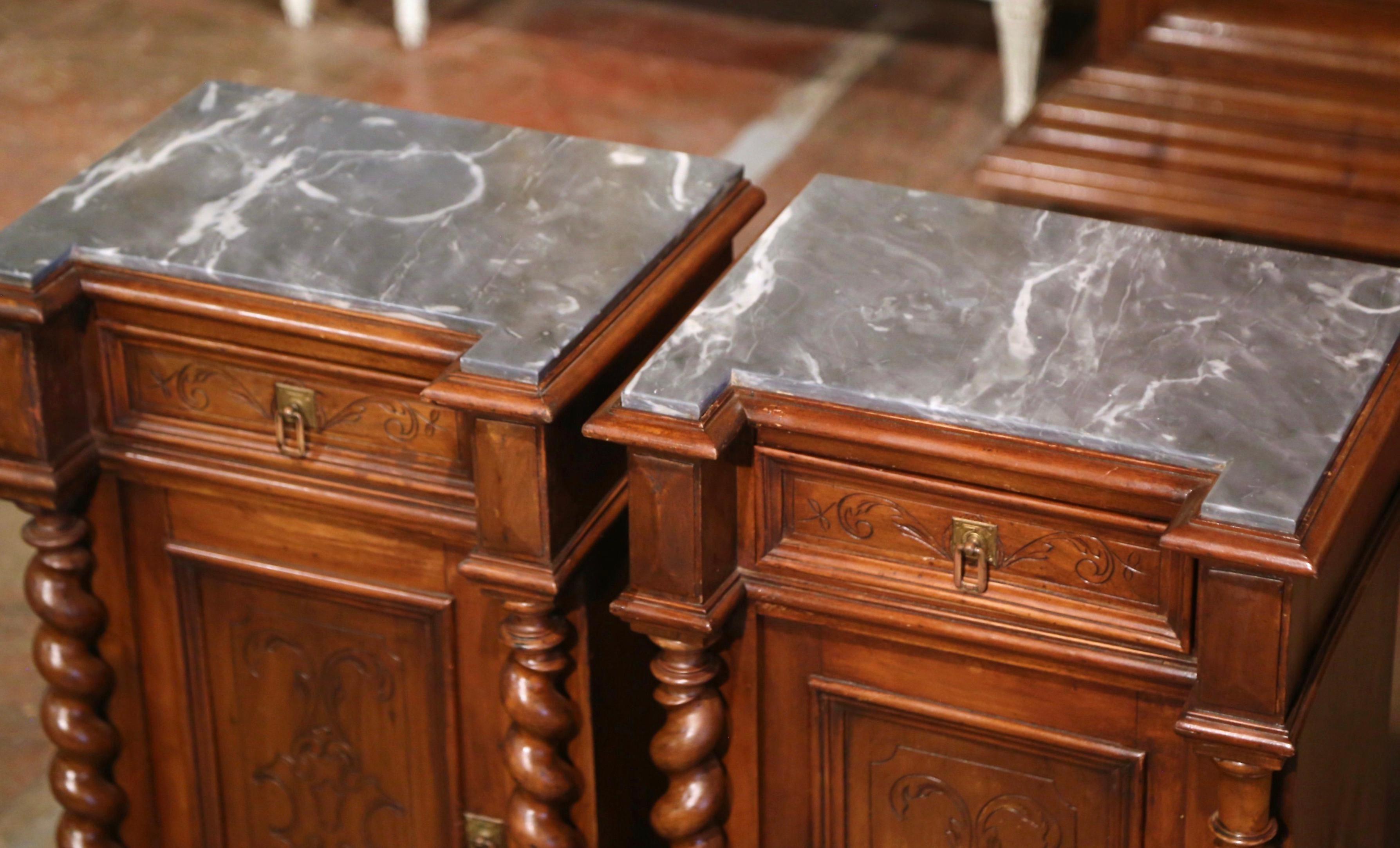 Louis XIII Pair of 19th Century French Grey Marble Top Carved Walnut Bedside Tables