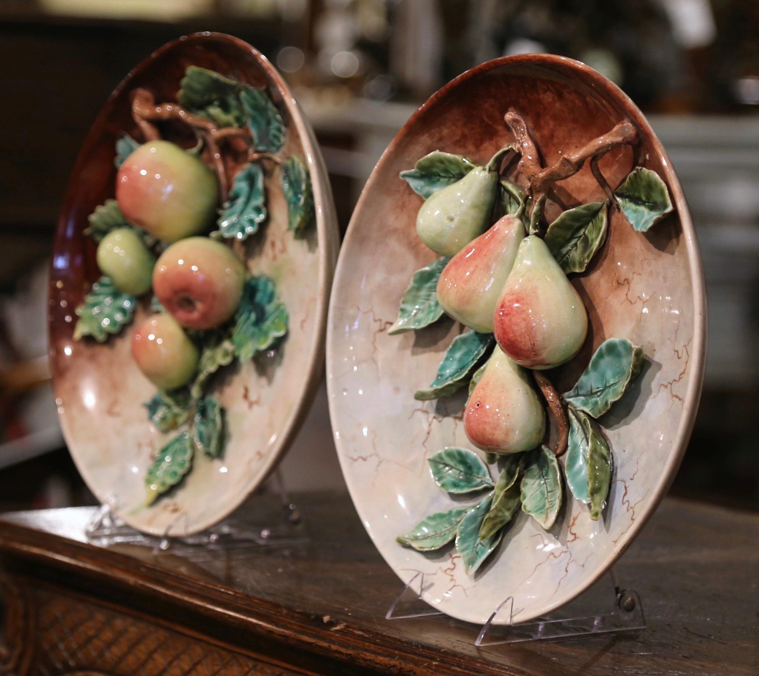 Pair of 19th Century French Hand Painted Ceramic Barbotine Fruit Wall Platters For Sale 3
