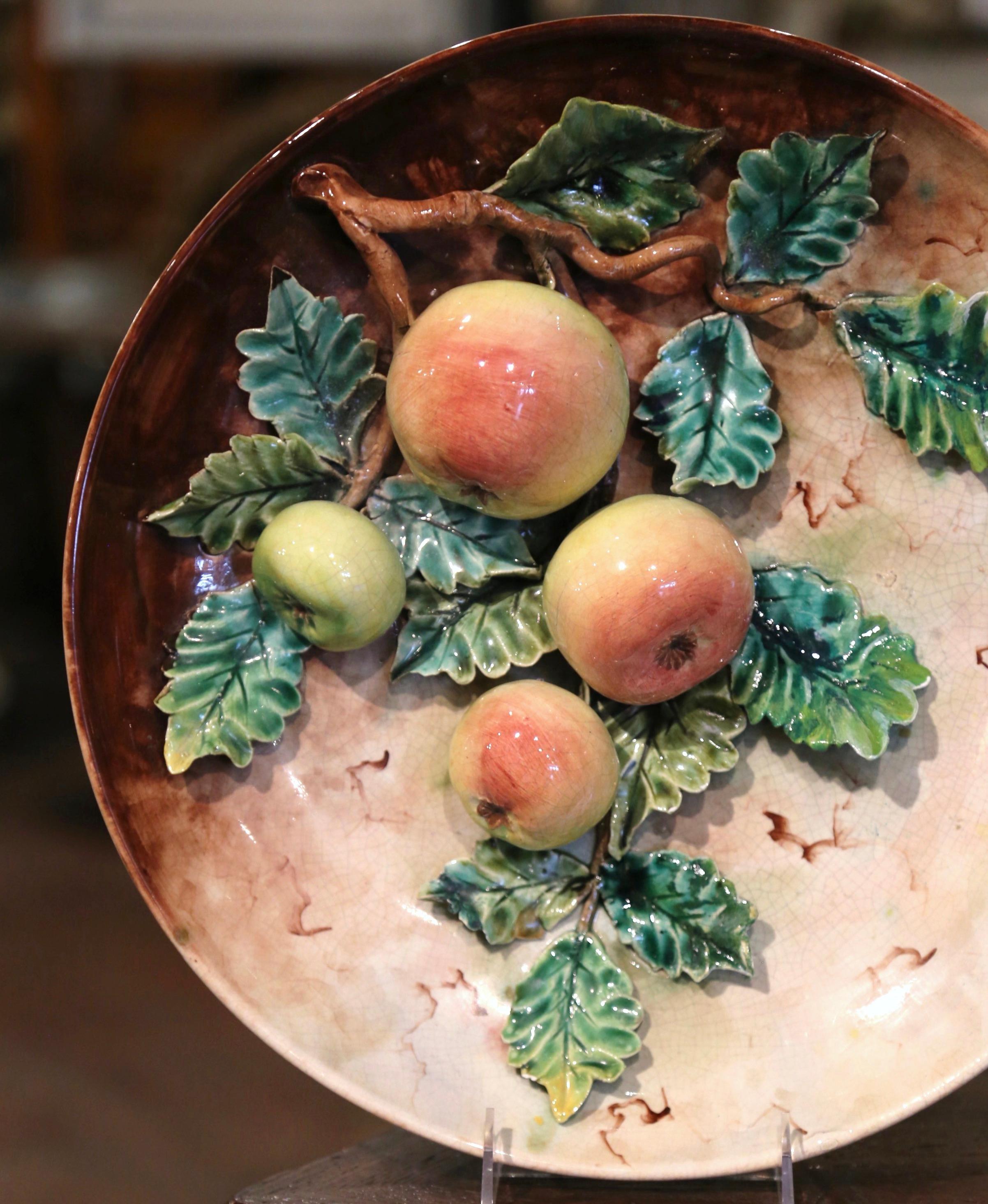 Pair of 19th Century French Hand Painted Ceramic Barbotine Fruit Wall Platters For Sale 4