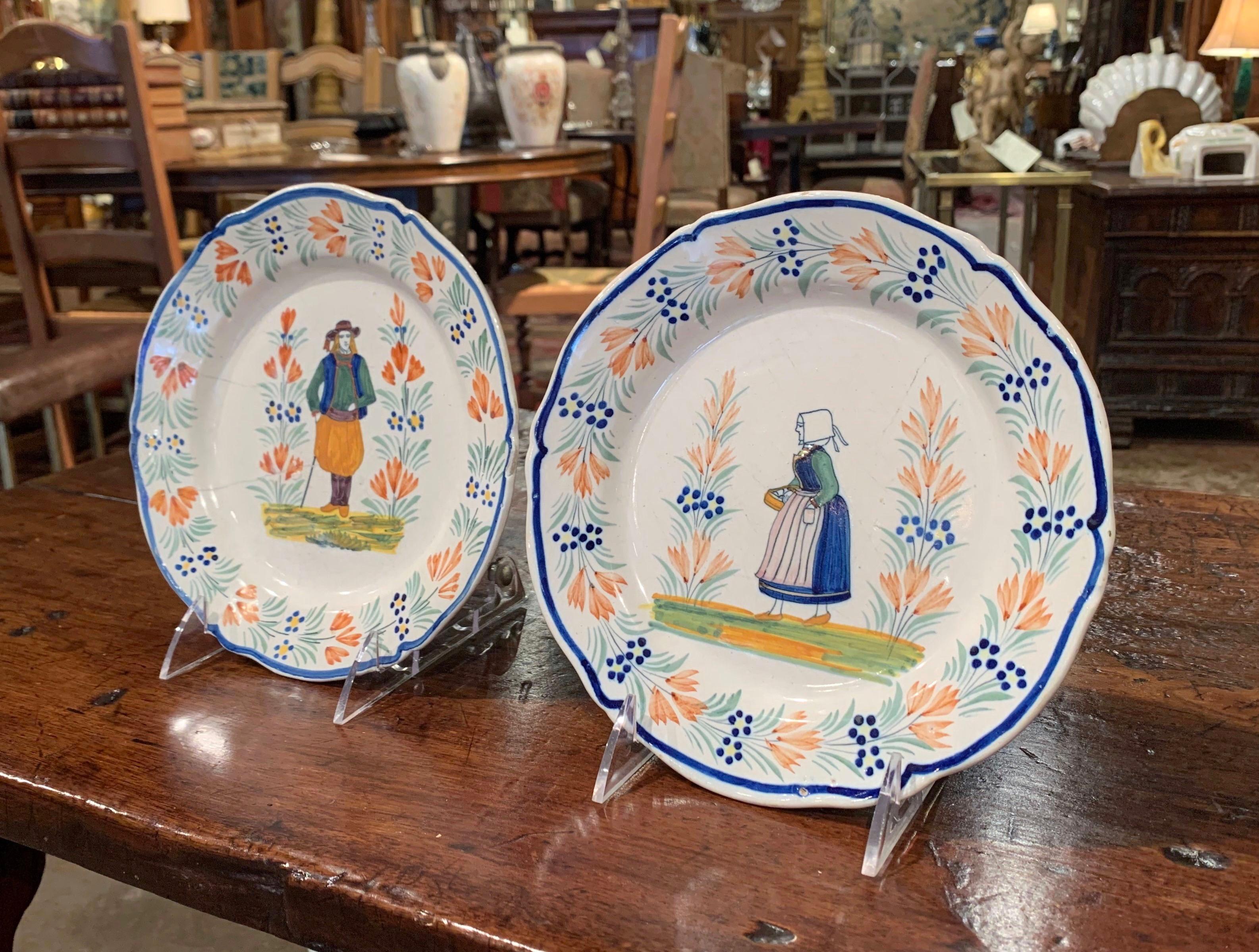 Hand-Painted Pair of 19th Century French Hand Painted Faience Plates Signed Henriot Quimper