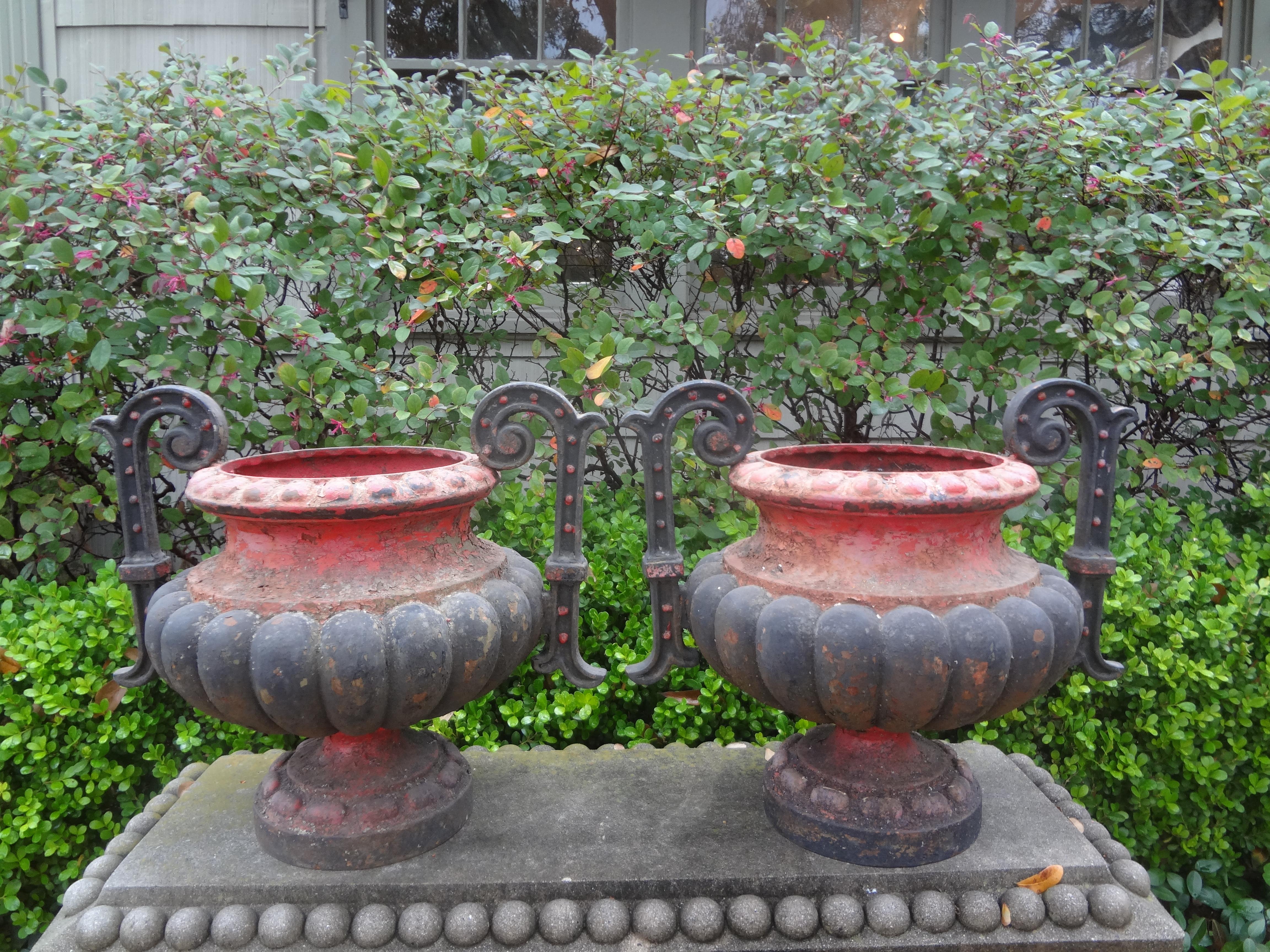 Pair of 19th Century French Iron Garden Urns For Sale 7