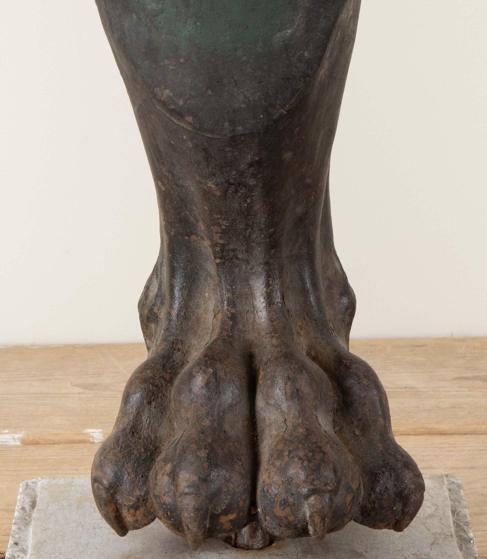 Iron Pair of 19th Century French Lion Paw Lamps For Sale