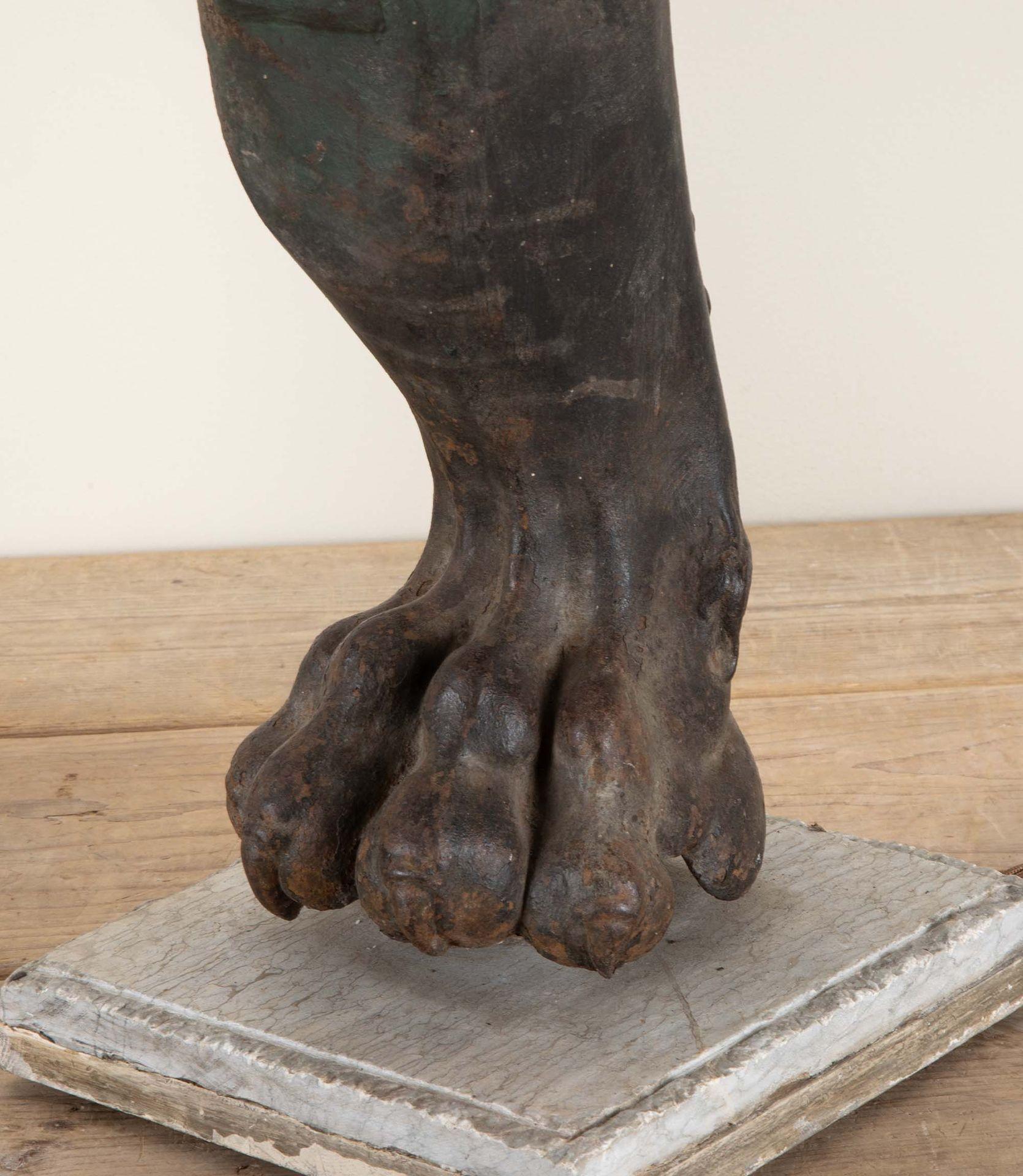 Pair of 19th Century French Lion Paw Lamps For Sale 4