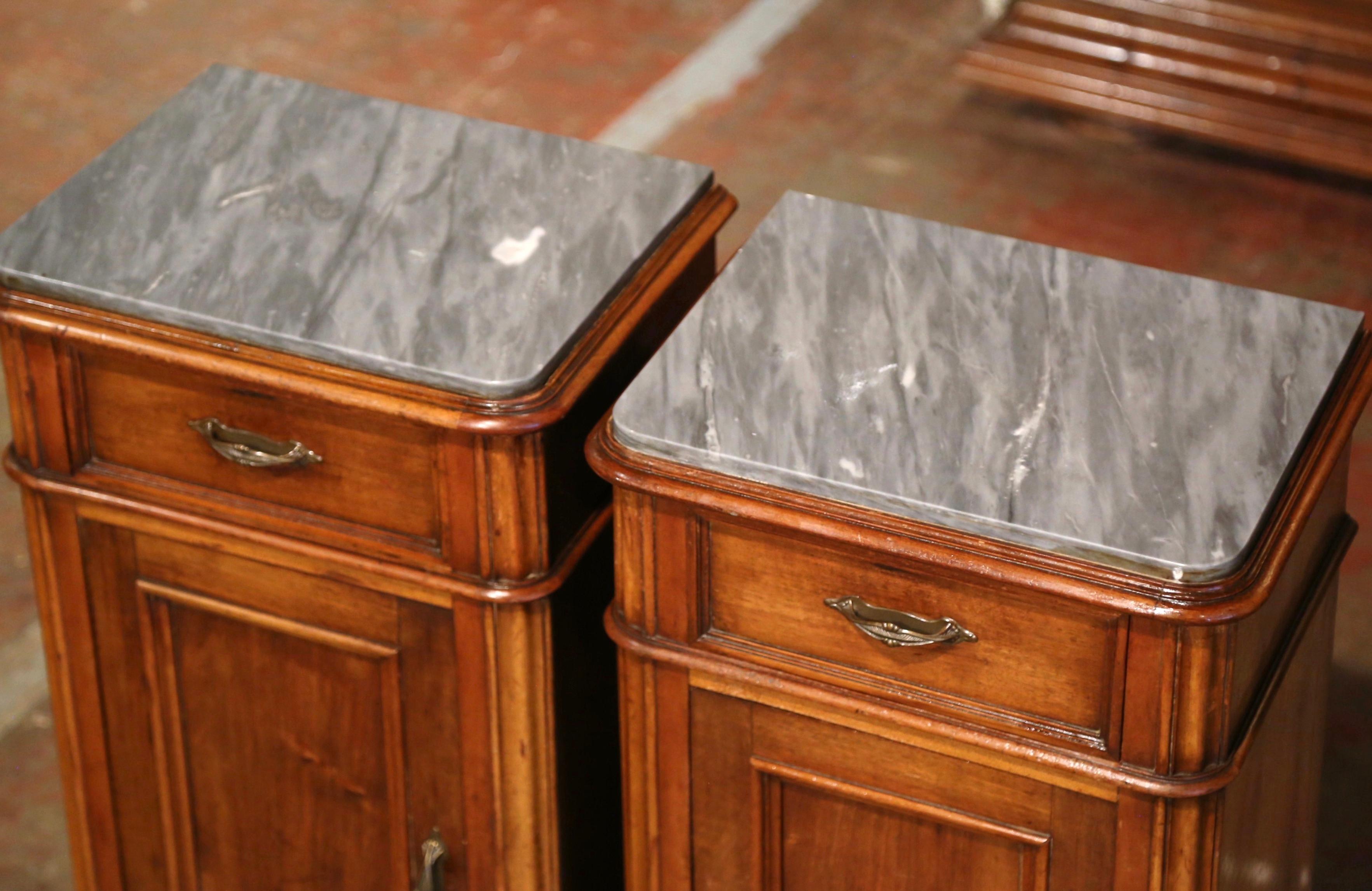 Hand-Carved Pair of 19th Century French Louis Philippe Marble Top Walnut Bedside Tables