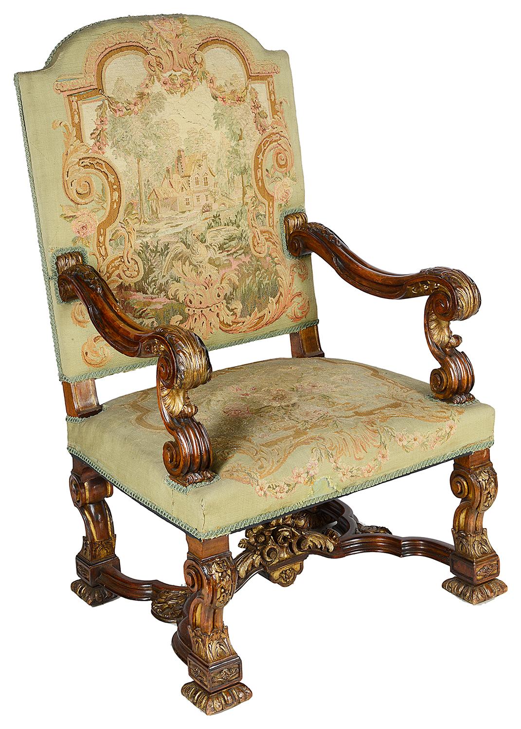 Très impressionnante paire de fauteuils en noyer de style Louis XIV de la fin du XIXe siècle. Chaque fauteuil est recouvert d'une tapisserie représentant des maisons de campagne, les accoudoirs et les pieds sont sculptés en volutes et ornés d'une