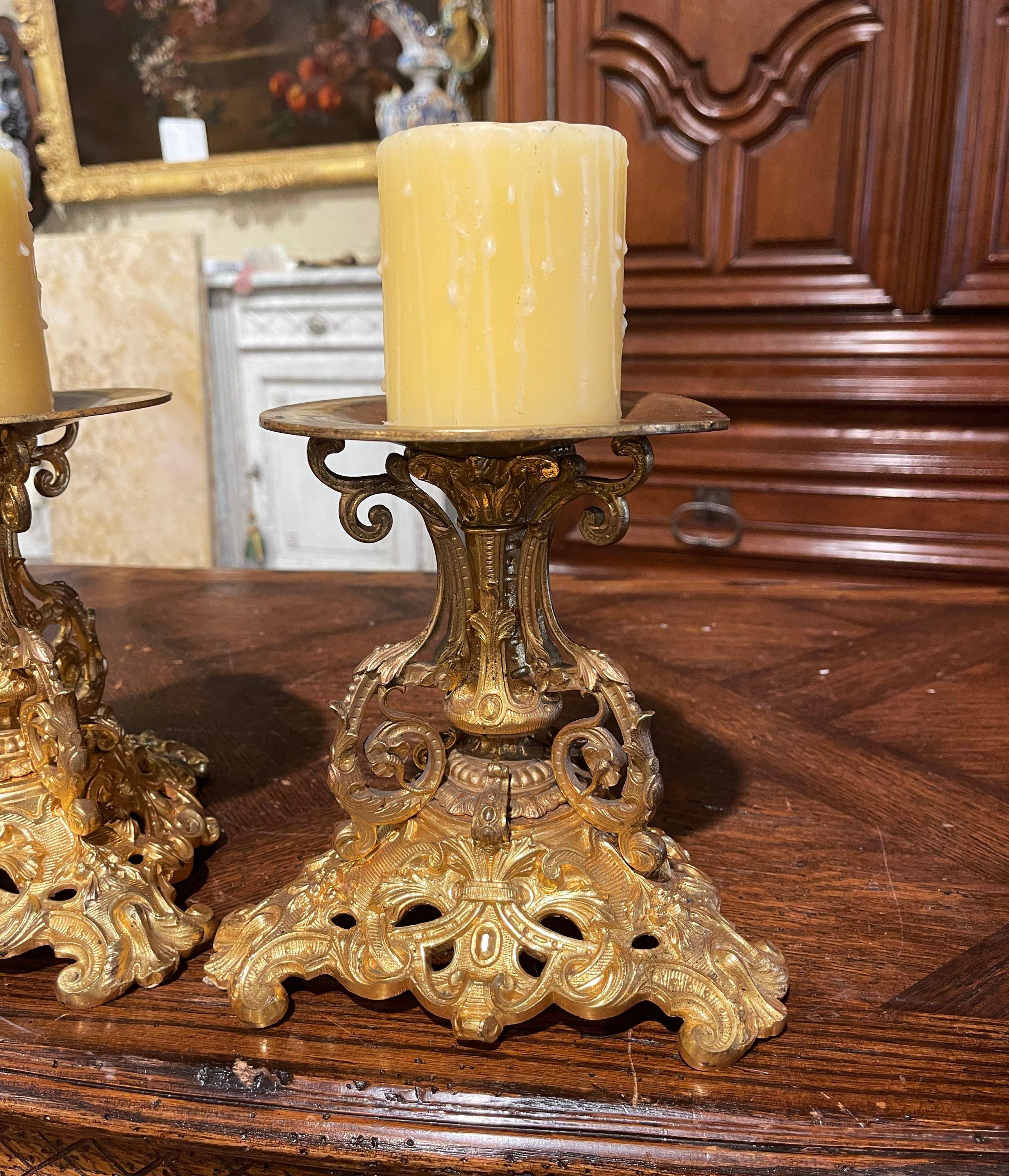 Pair of 19th Century French Louis XV Bronze Dore Candle Holders In Excellent Condition In Dallas, TX