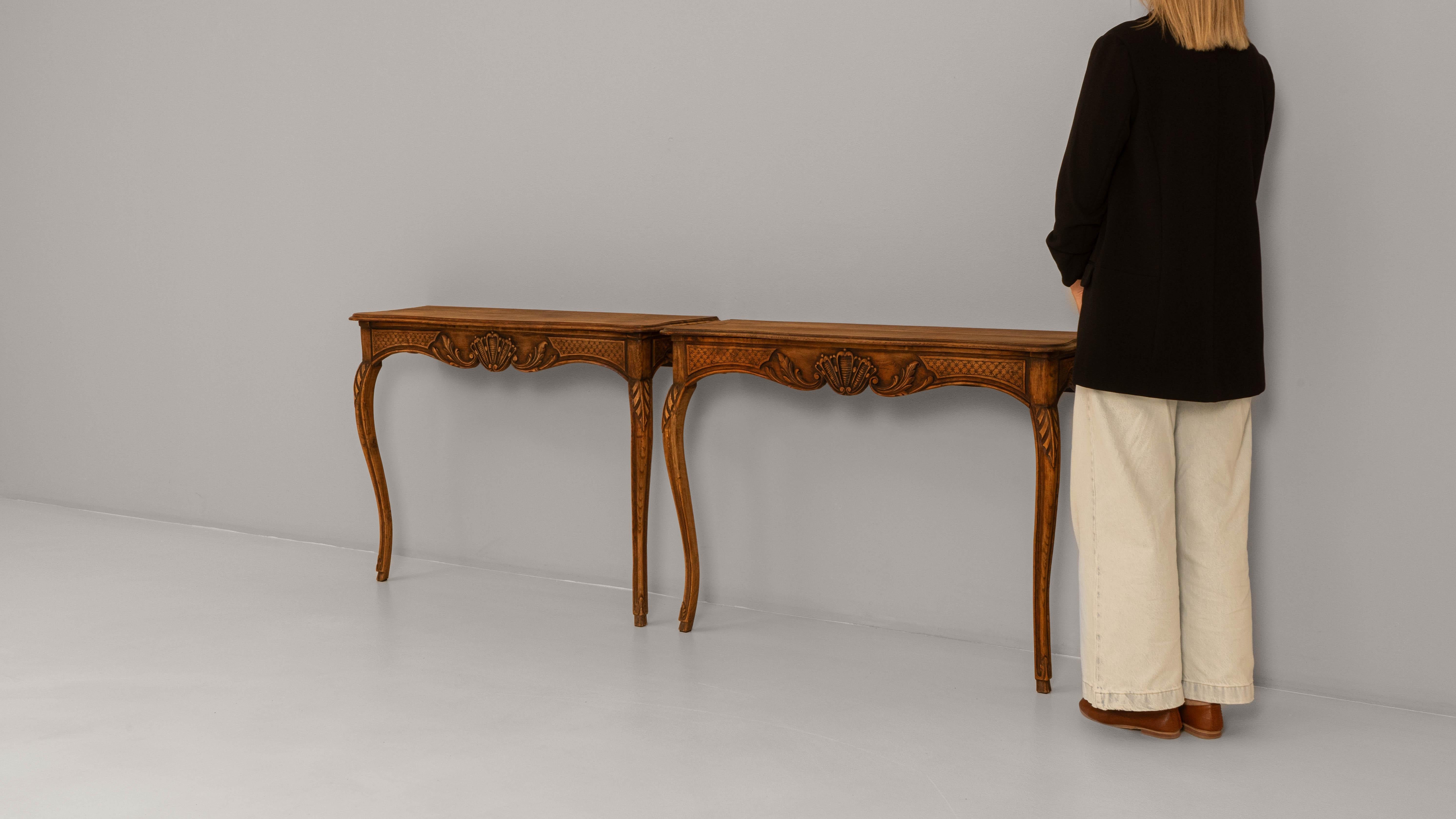 Pair of 19th Century French Louis XV Carved Wooden Console Tables For Sale 4