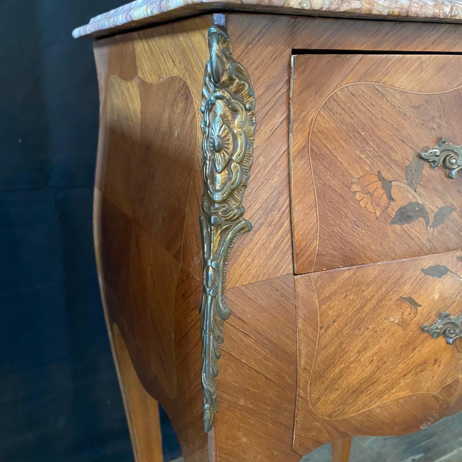 Pair of 19th Century French Louis XV Marquetry Night Stands For Sale 6