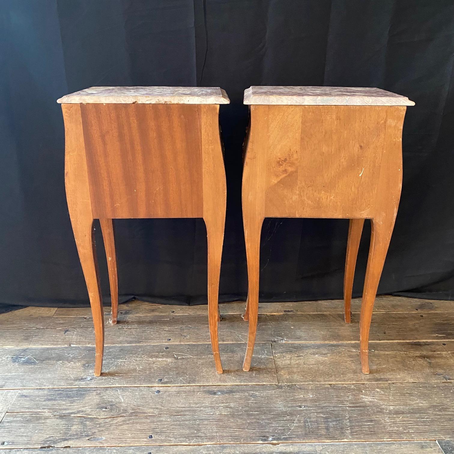 Pair of 19th Century French Louis XV Marquetry Night Stands For Sale 10
