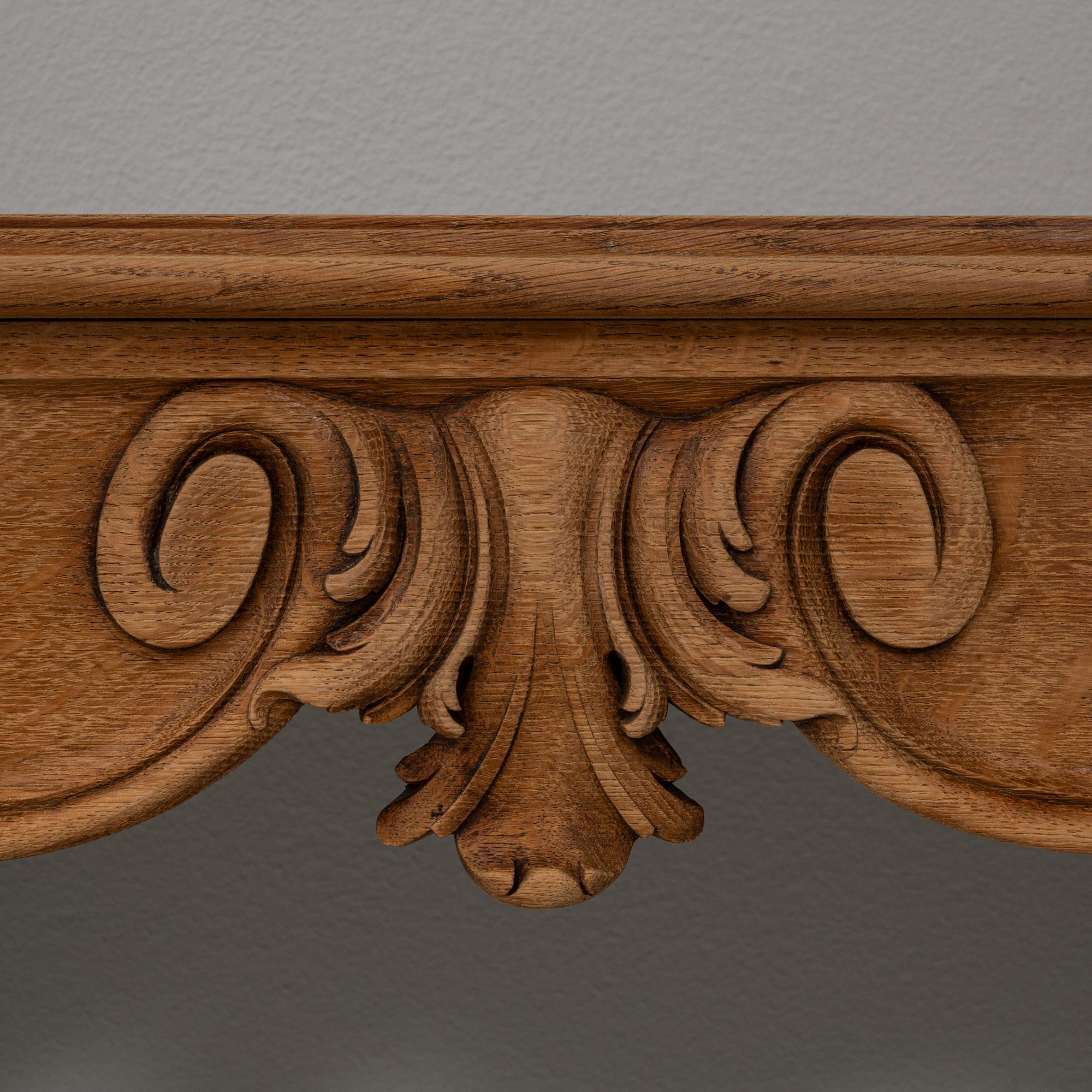 Pair Of 19th Century French Louis XV Oak Console Tables For Sale 5