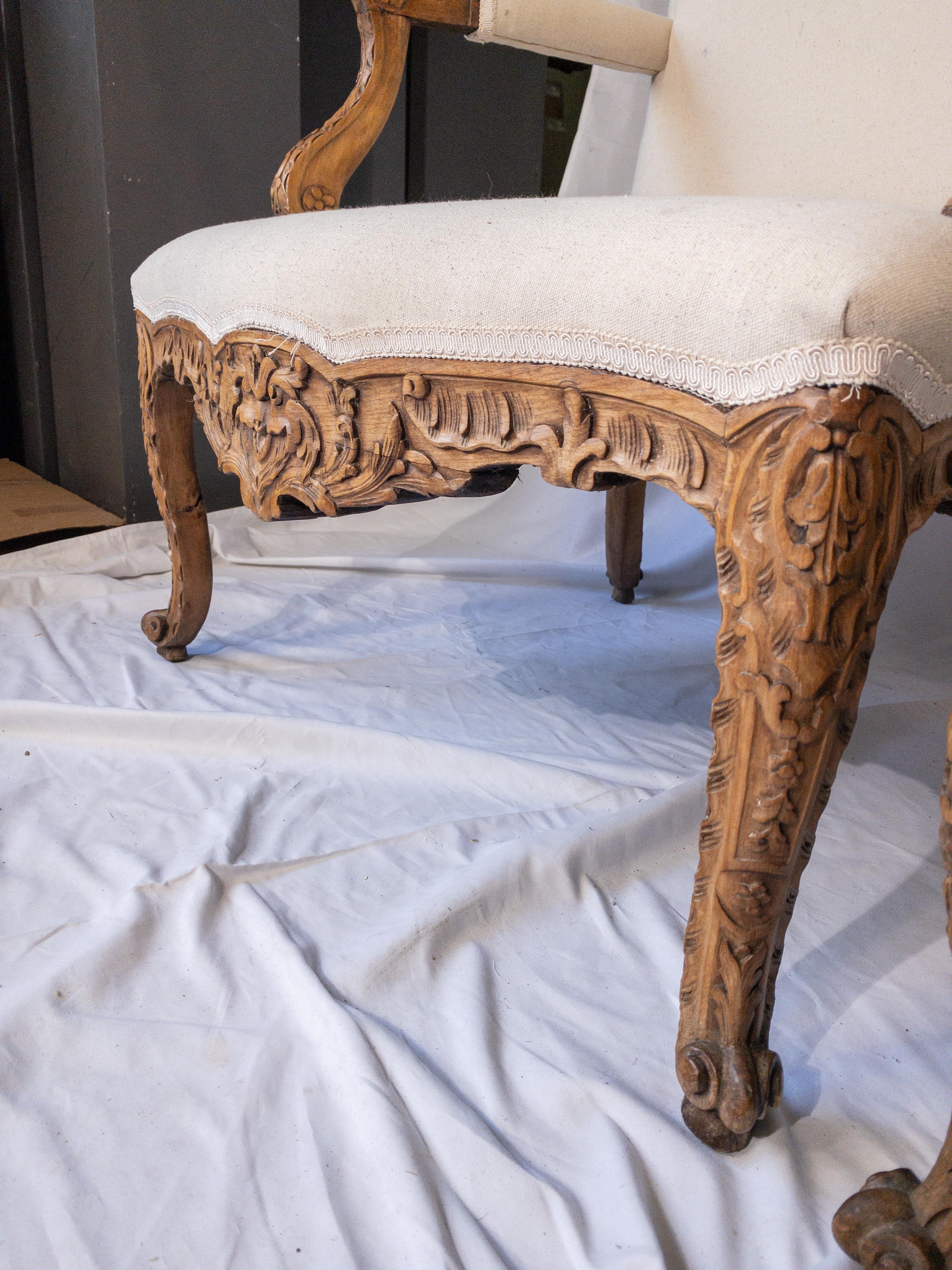 Pair of 19th Century French Louis XV Style Carved Wooden Arm Chairs For Sale 5