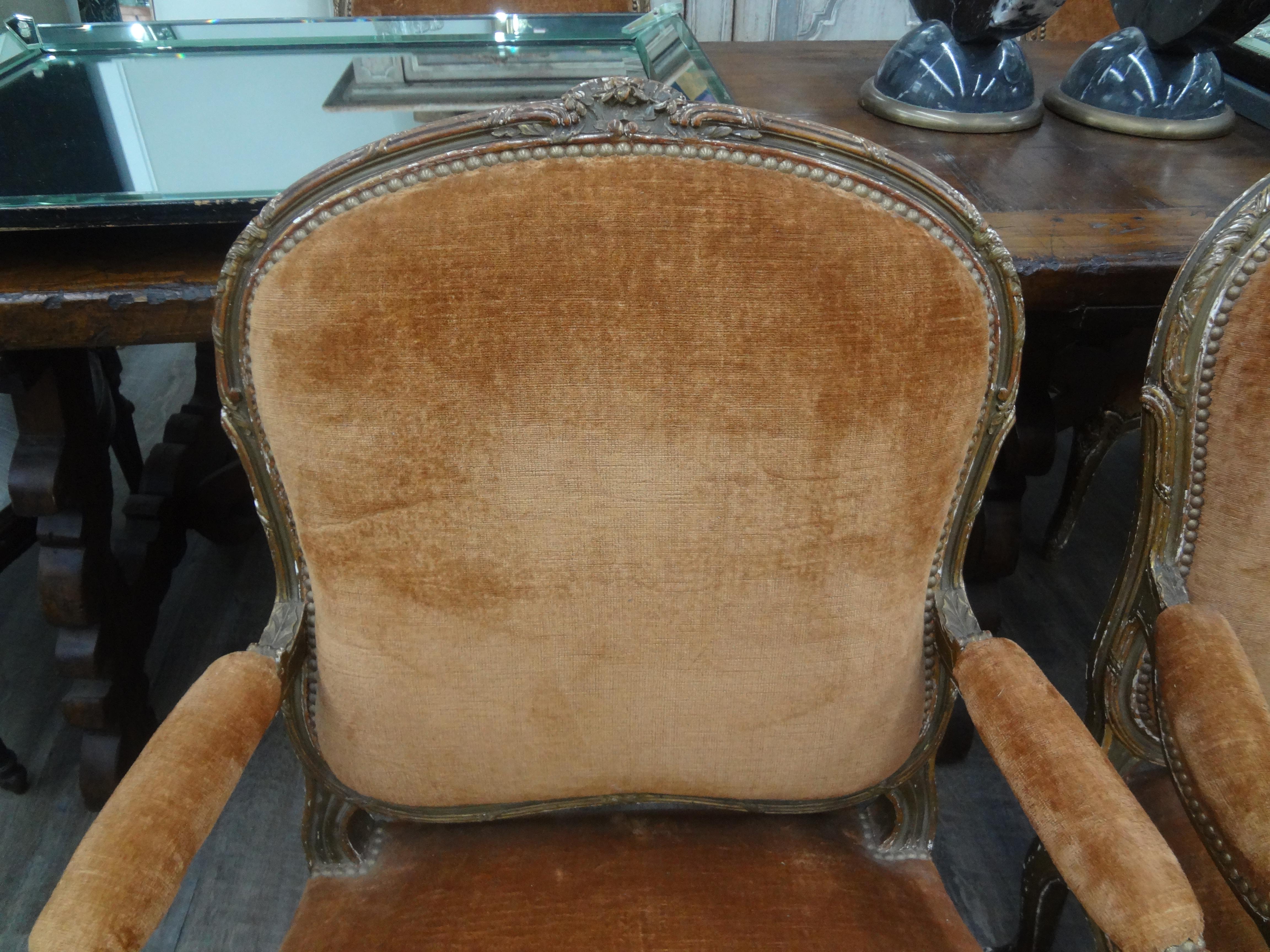 Pair of 19th Century French Louis XV Style Giltwood Chairs For Sale 2