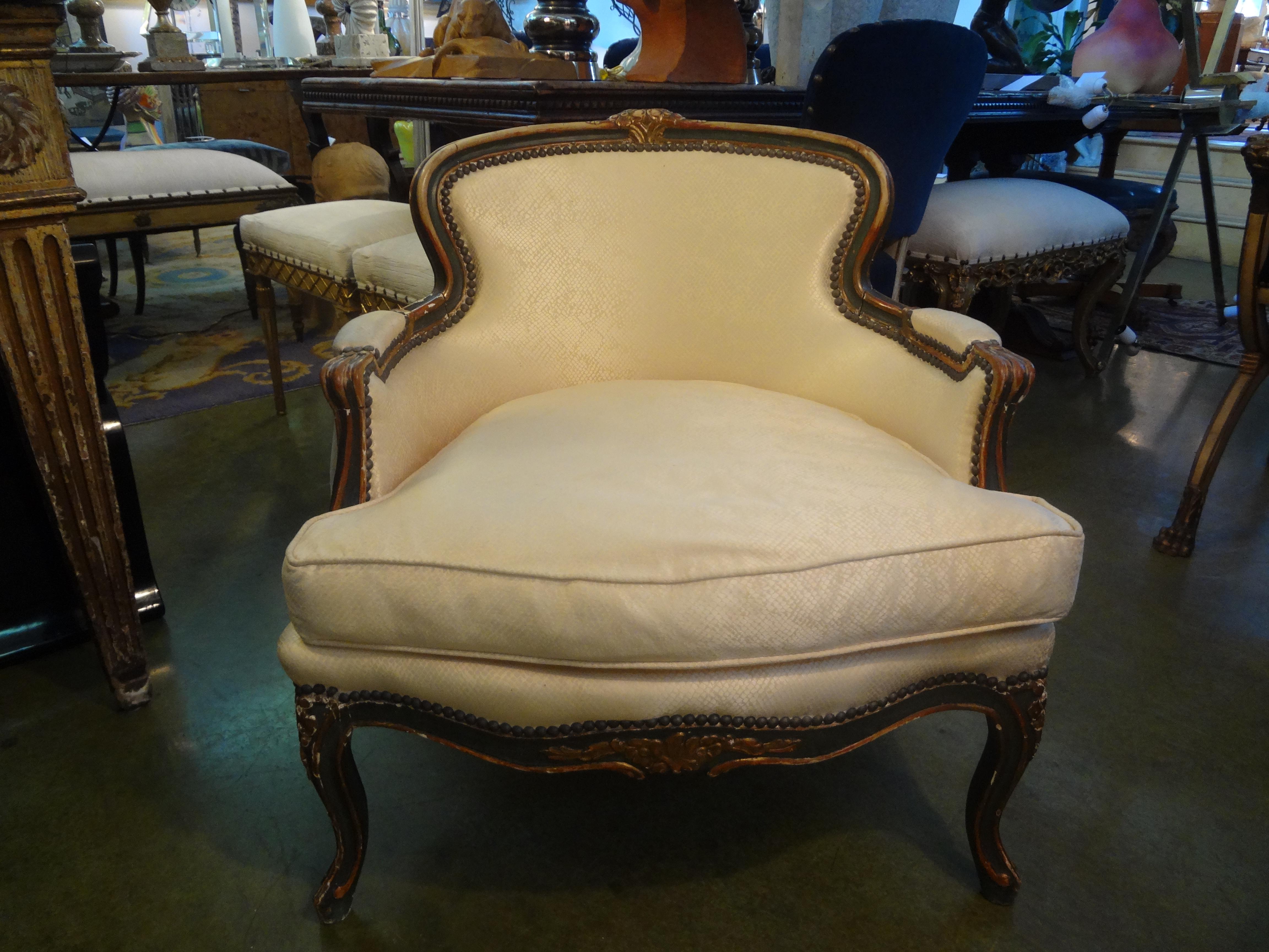 Pair of 19th Century French Louis XV Style Painted and Gilt Wood Bergères 6