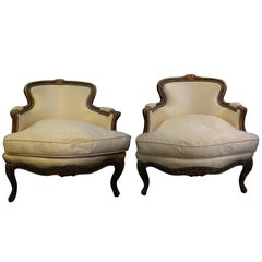 Antique Pair of 19th Century French Louis XV Style Painted and Gilt Wood Bergères