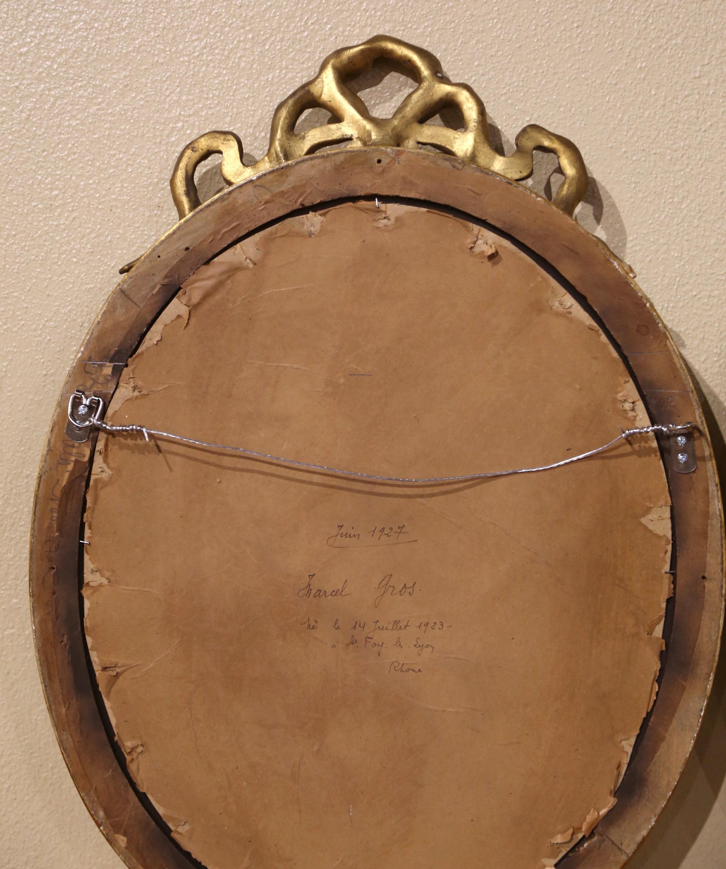 Coppia di specchi da parete ovali in legno dorato intagliato Luigi XVI del XIX secolo in vendita 2