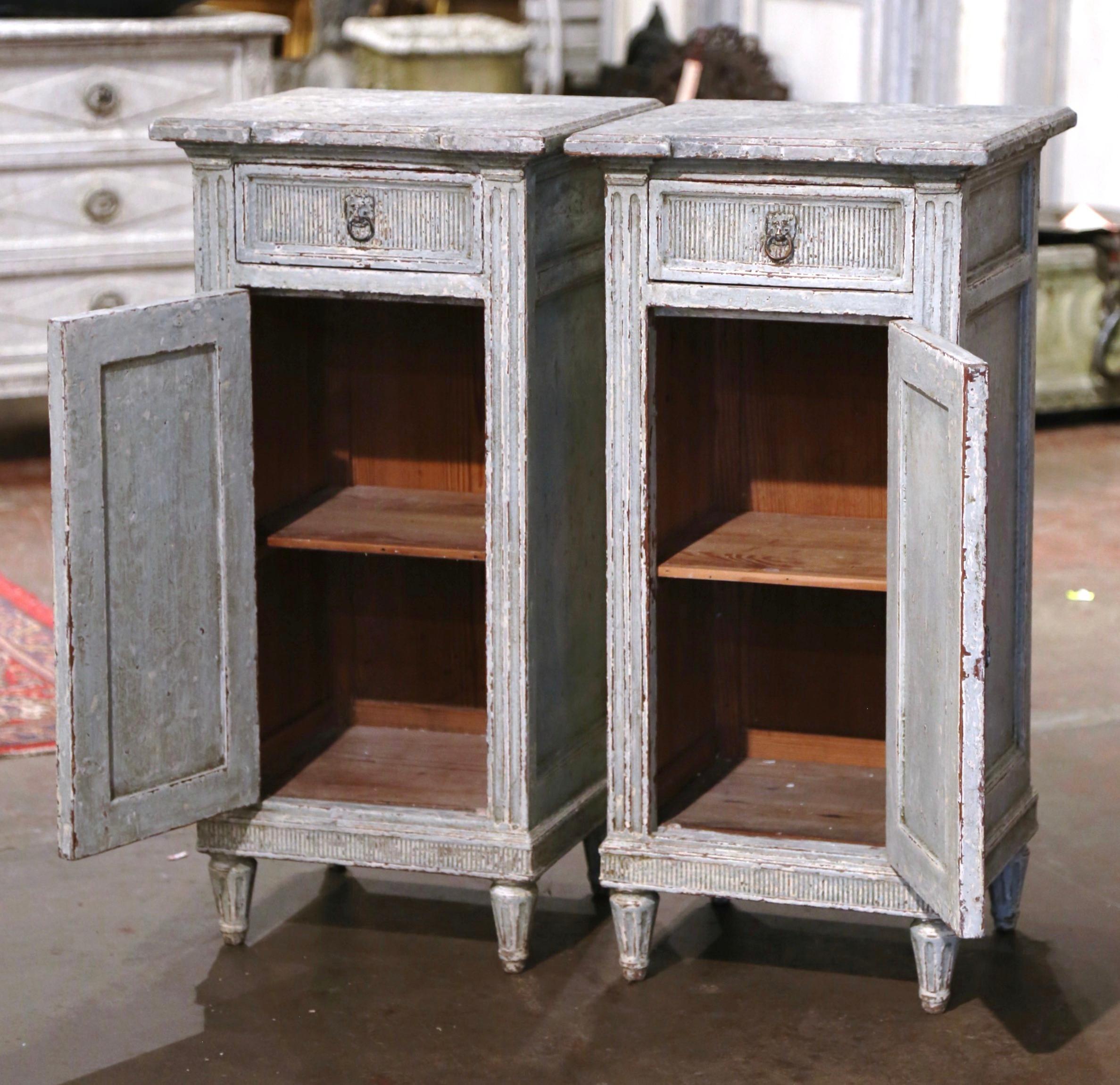 Pair of 19th Century French Louis XVI Carved Painted Nightstands Bedside Tables For Sale 6