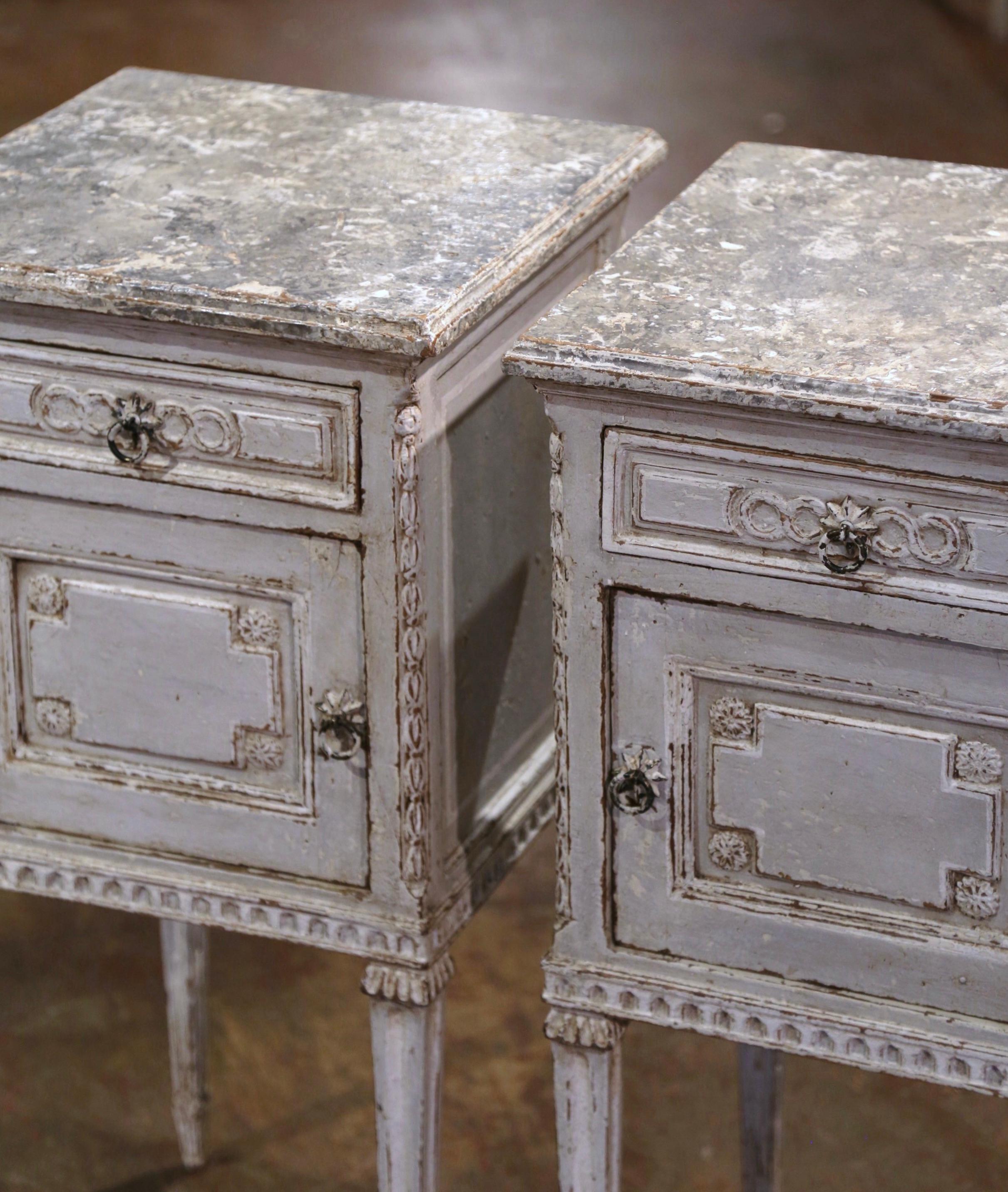 antique bedside tables with drawers