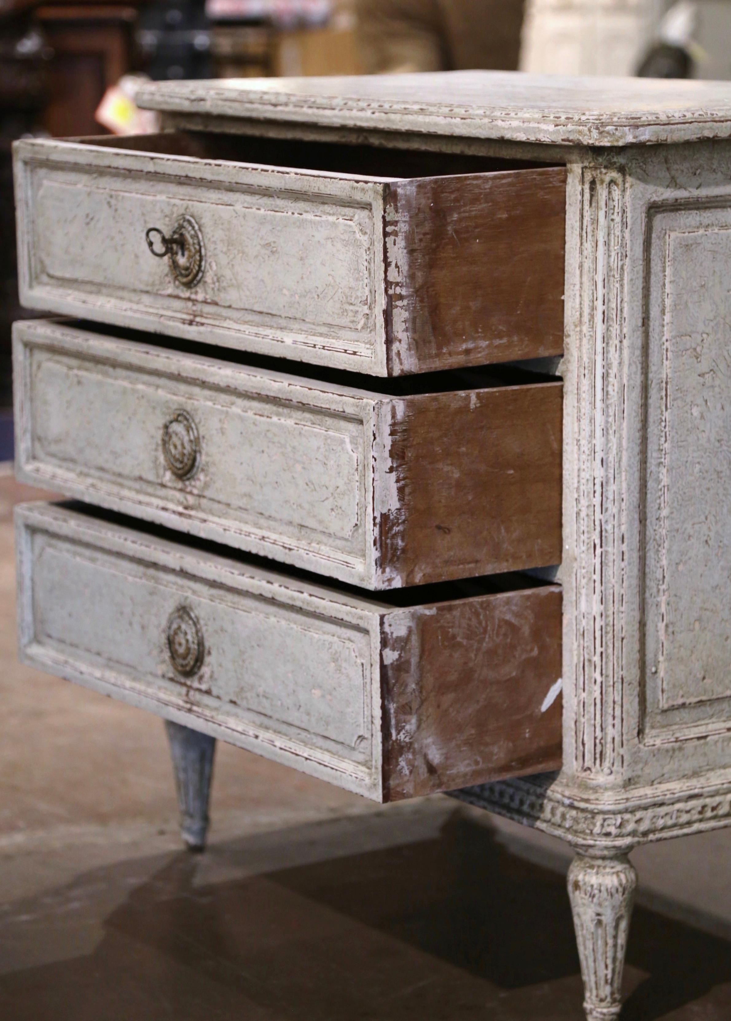 Pair of 19th Century French Louis XVI Hand Painted Chests of Drawers Nightstands 6