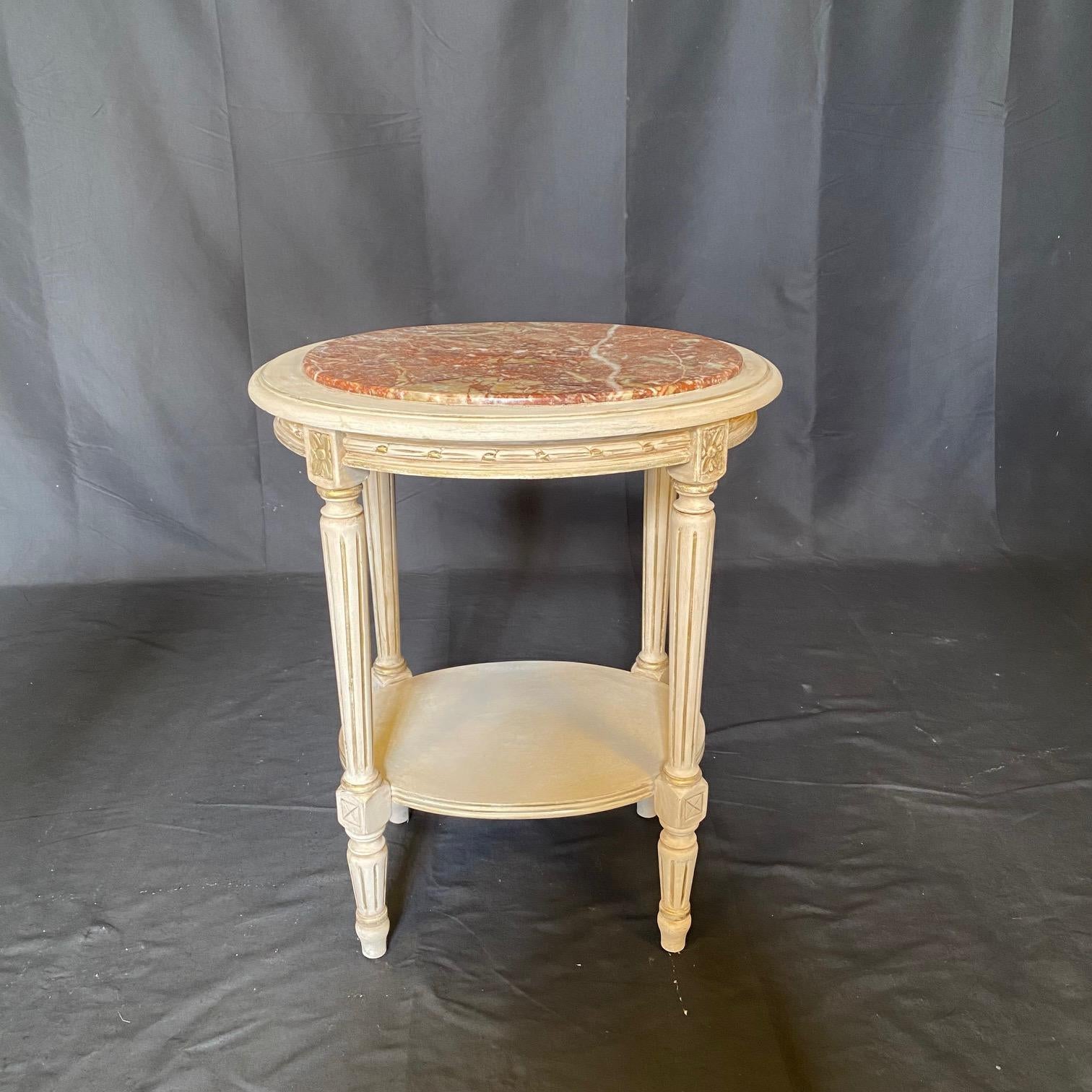 Paire de tables d'appoint Louis XVI du 19ème siècle en marbre peint en vente 5