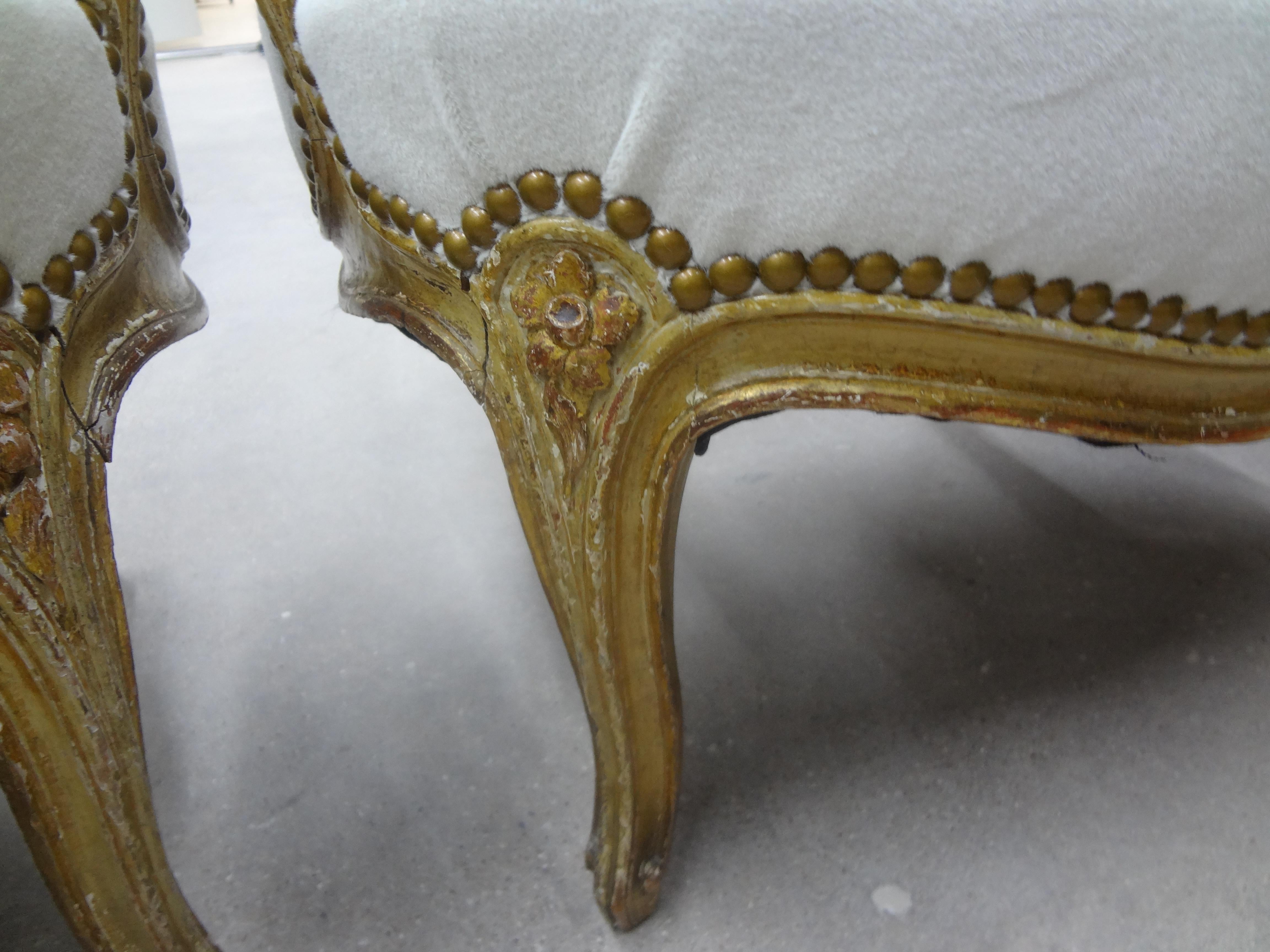 Paar französische Stühle im Louis-XVI.-Stil des 19. Jahrhunderts (Französisch) im Angebot