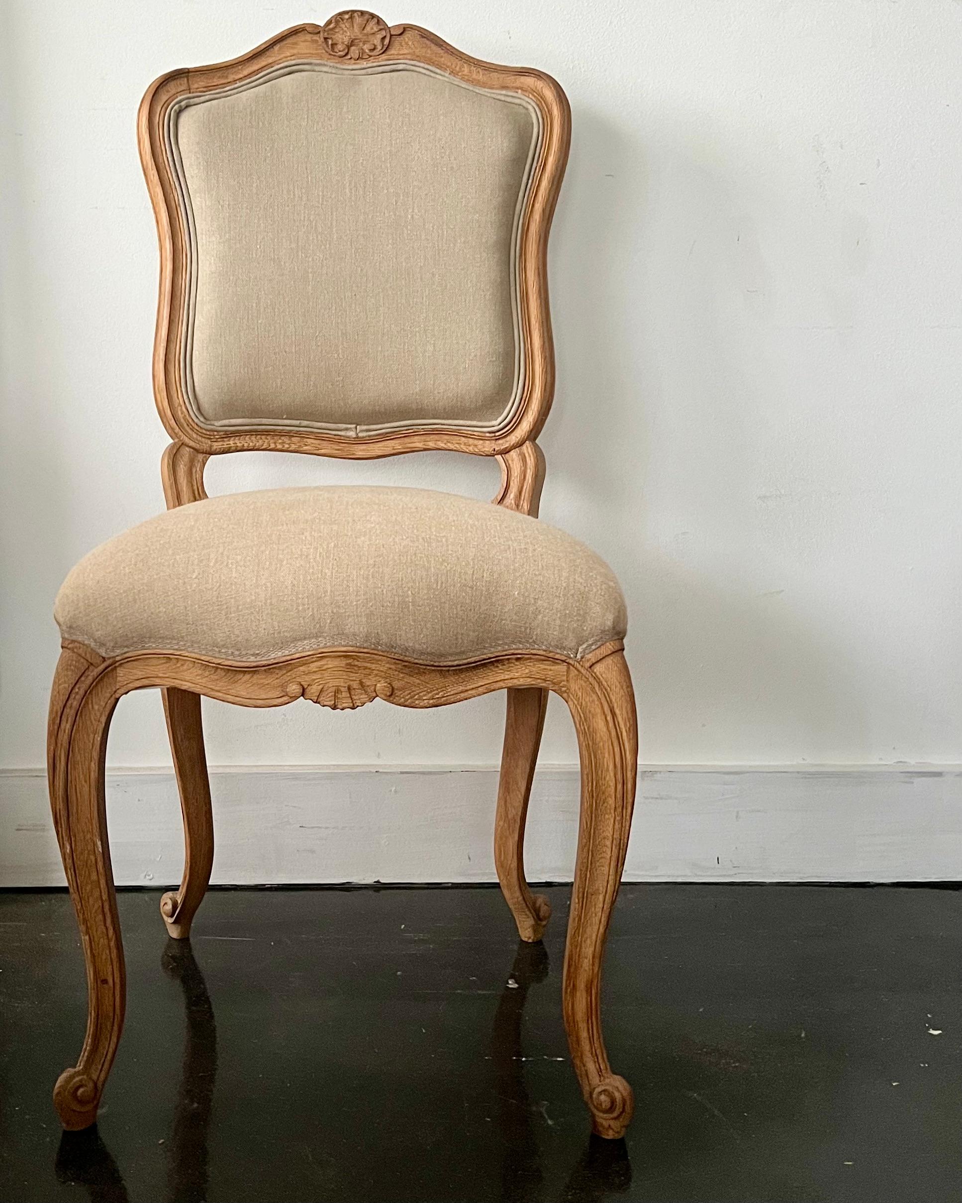 Paar französische Stühle im LXV-Stil des 19. Jahrhunderts im Angebot 2