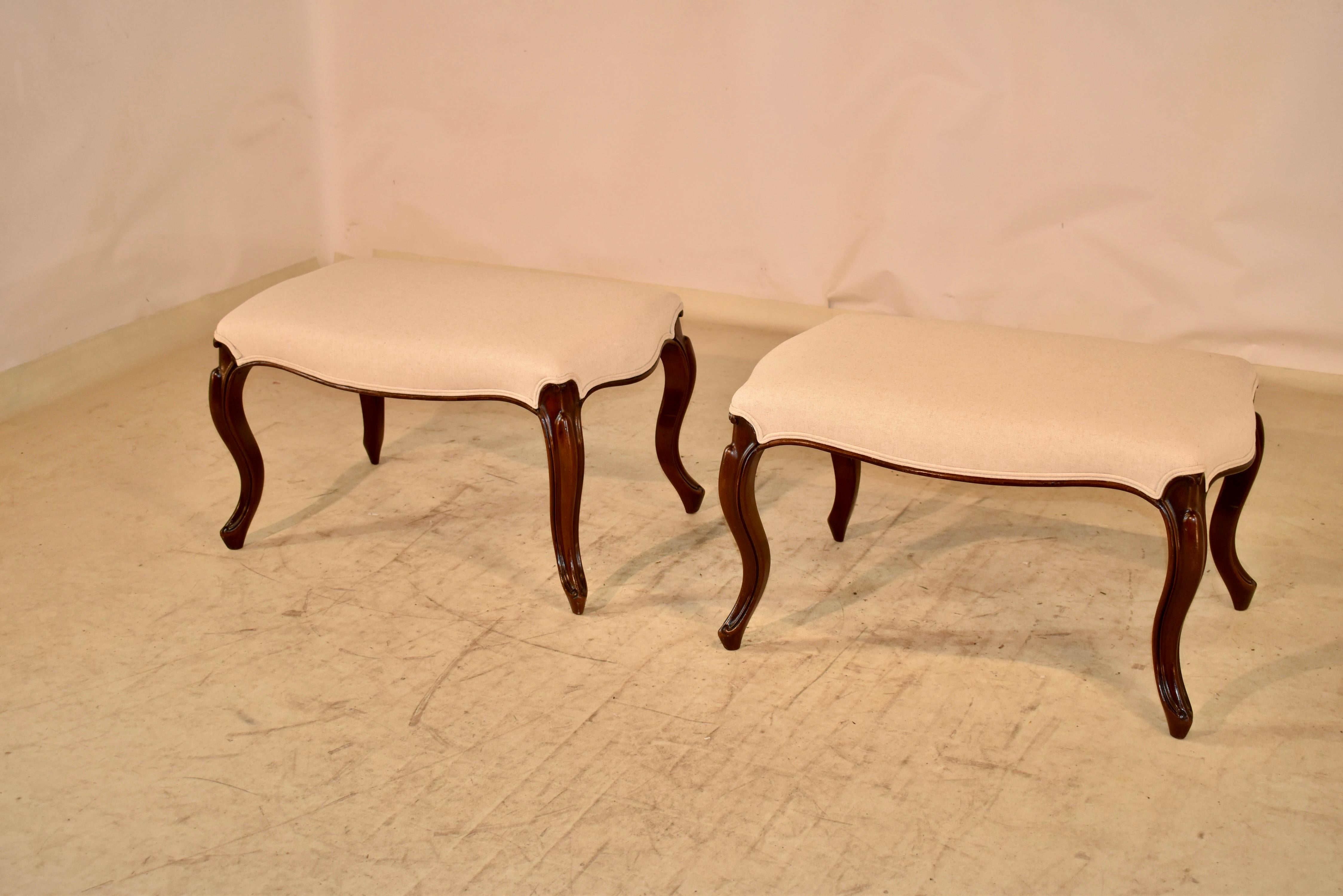 Pair of 19th Century French Mahogany Benches In Good Condition For Sale In High Point, NC