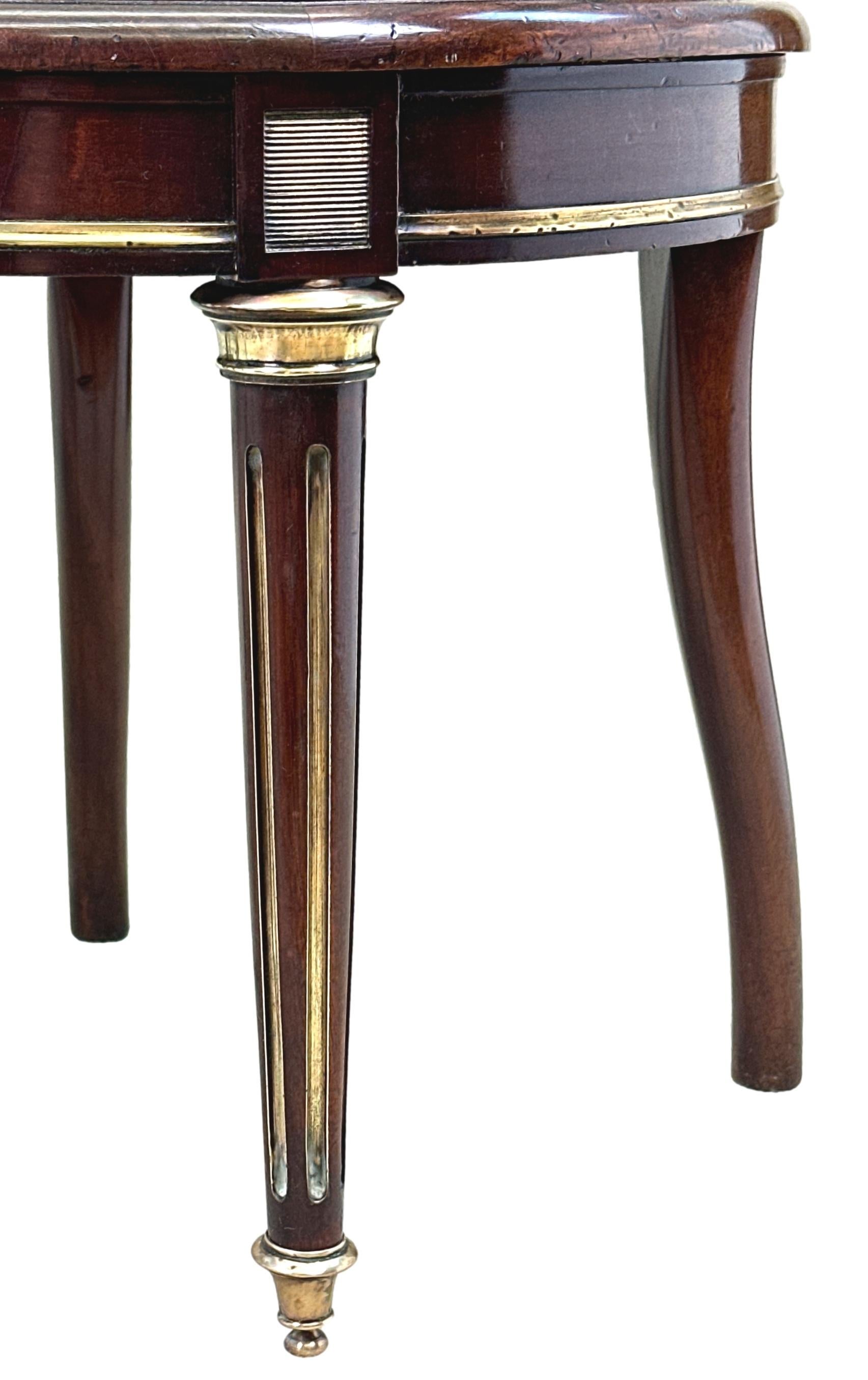 Napoléon III Paire de chaises de salon françaises en acajou du 19ème siècle en vente