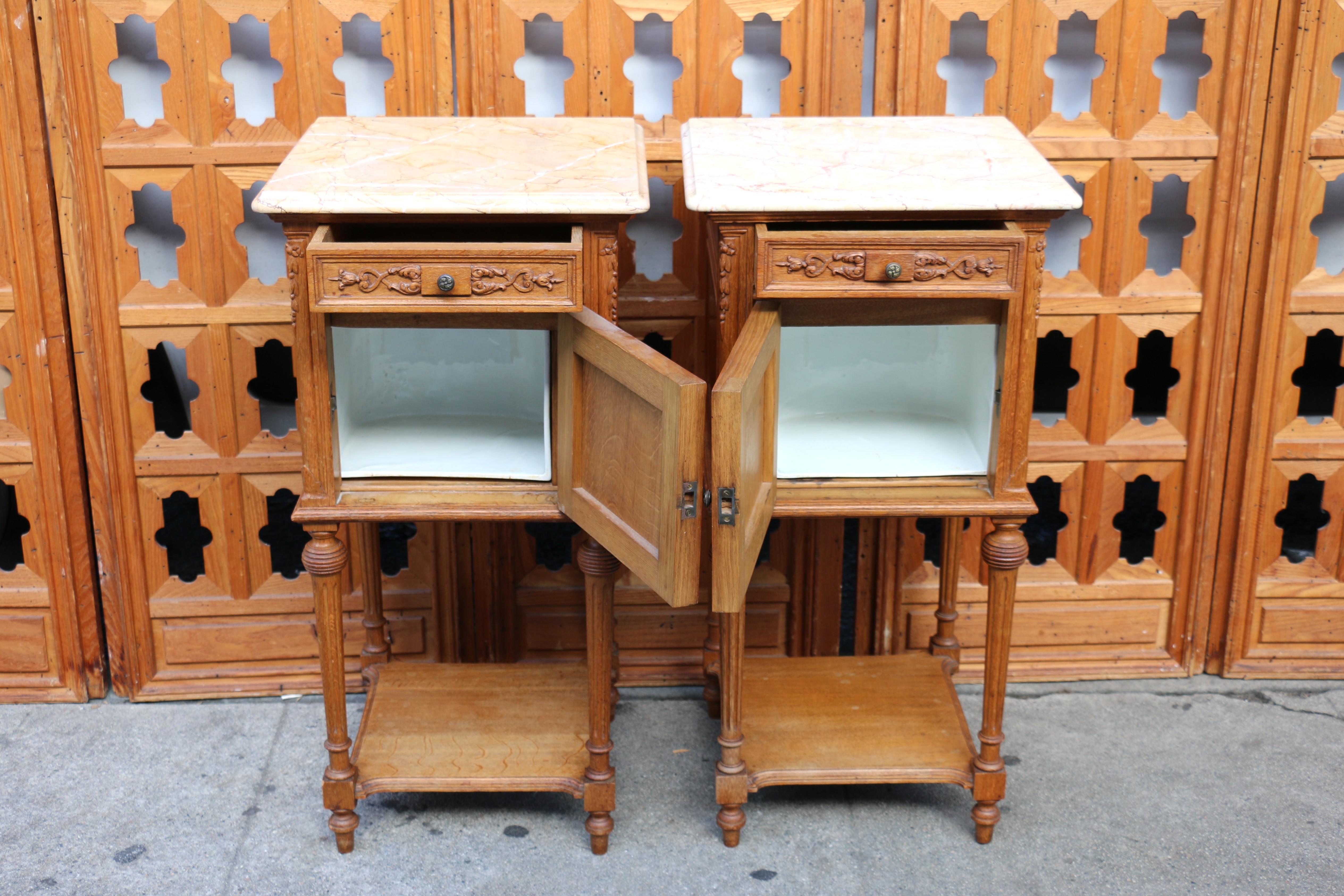 Pair of 19th Century French Marble Top Bedside Tables For Sale 10