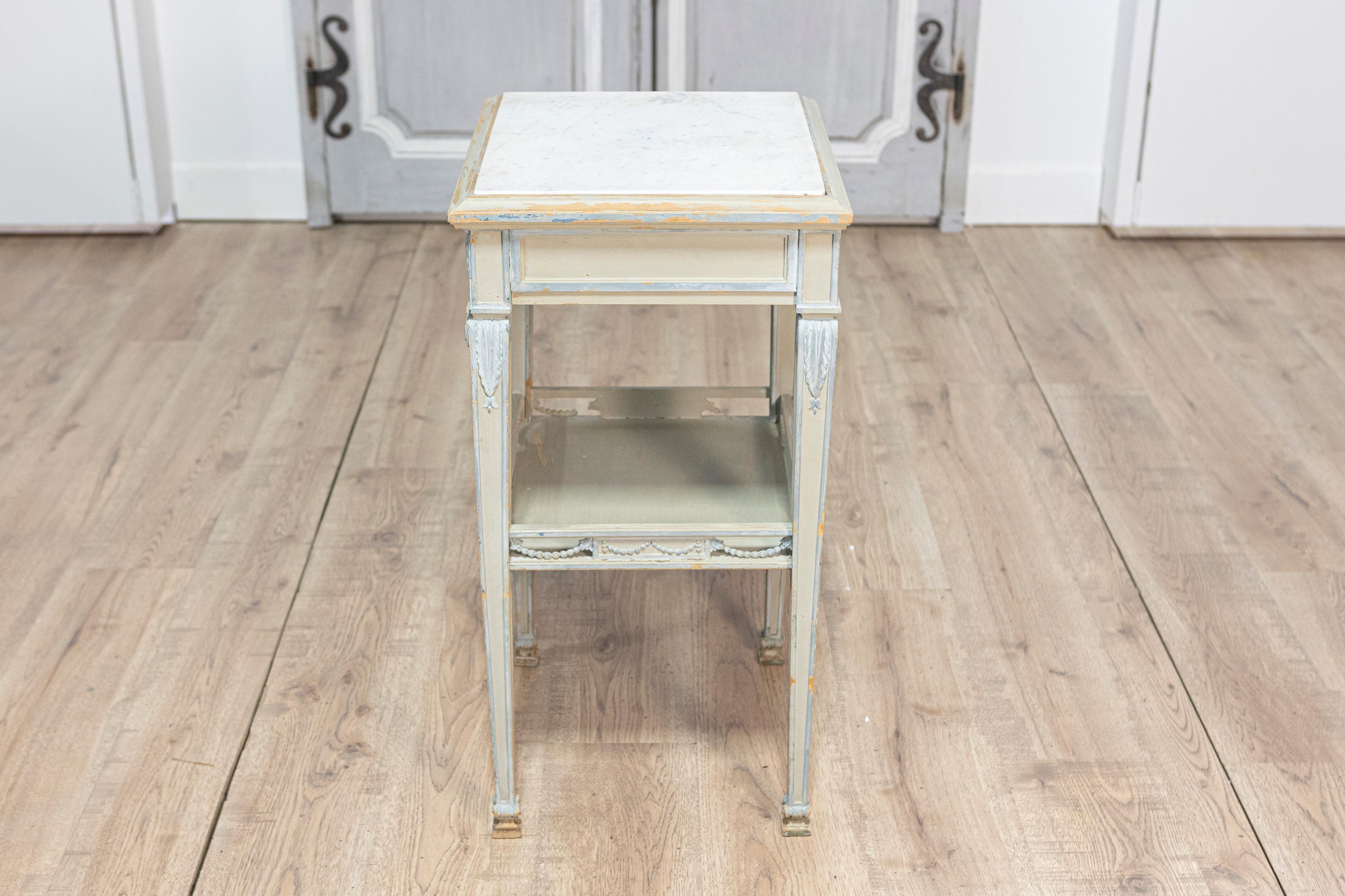 Pair of 19th Century French Marble Top Nightstands For Sale 1