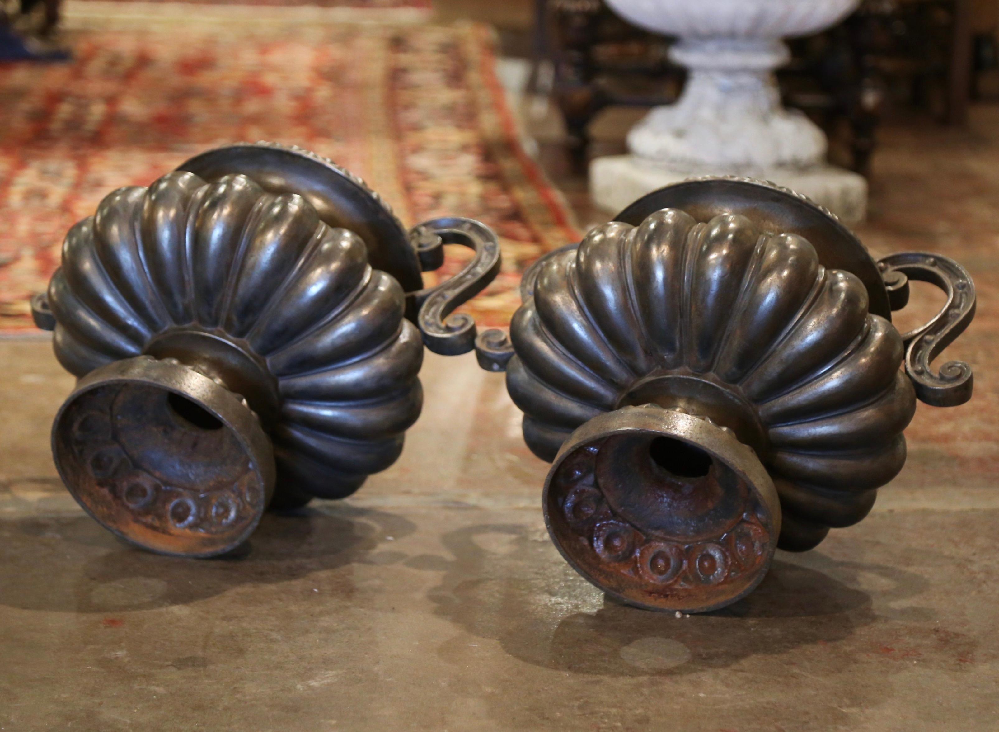 Pair of 19th Century French Neoclassical Polished Iron Garden Urn Planters For Sale 5