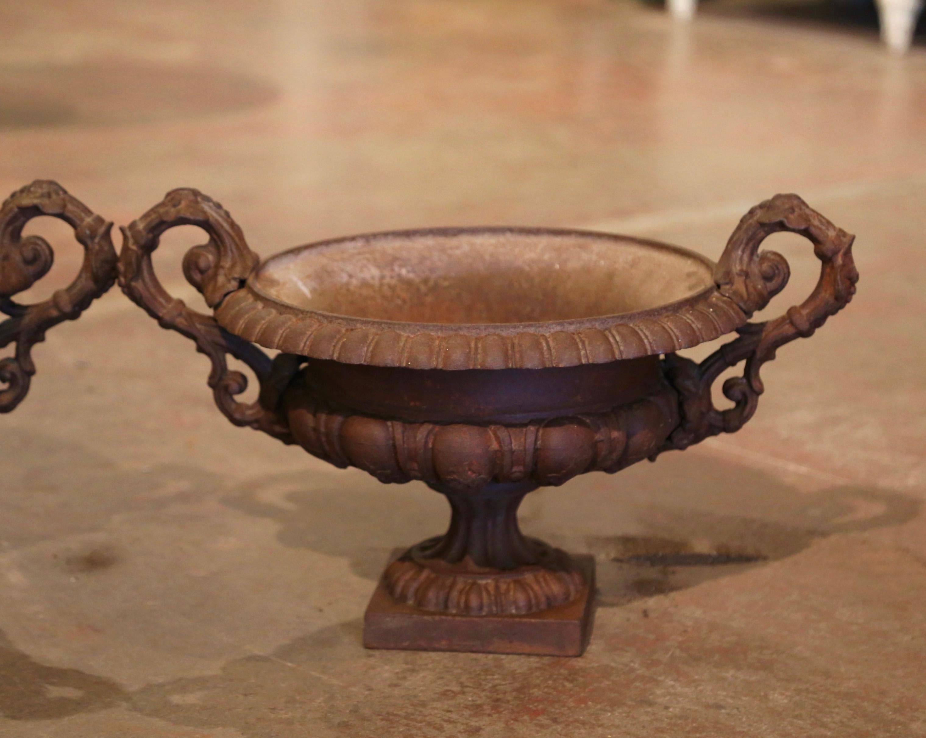 Pair of 19th Century French Neoclassical Weathered Iron Garden Urn Planters In Excellent Condition In Dallas, TX