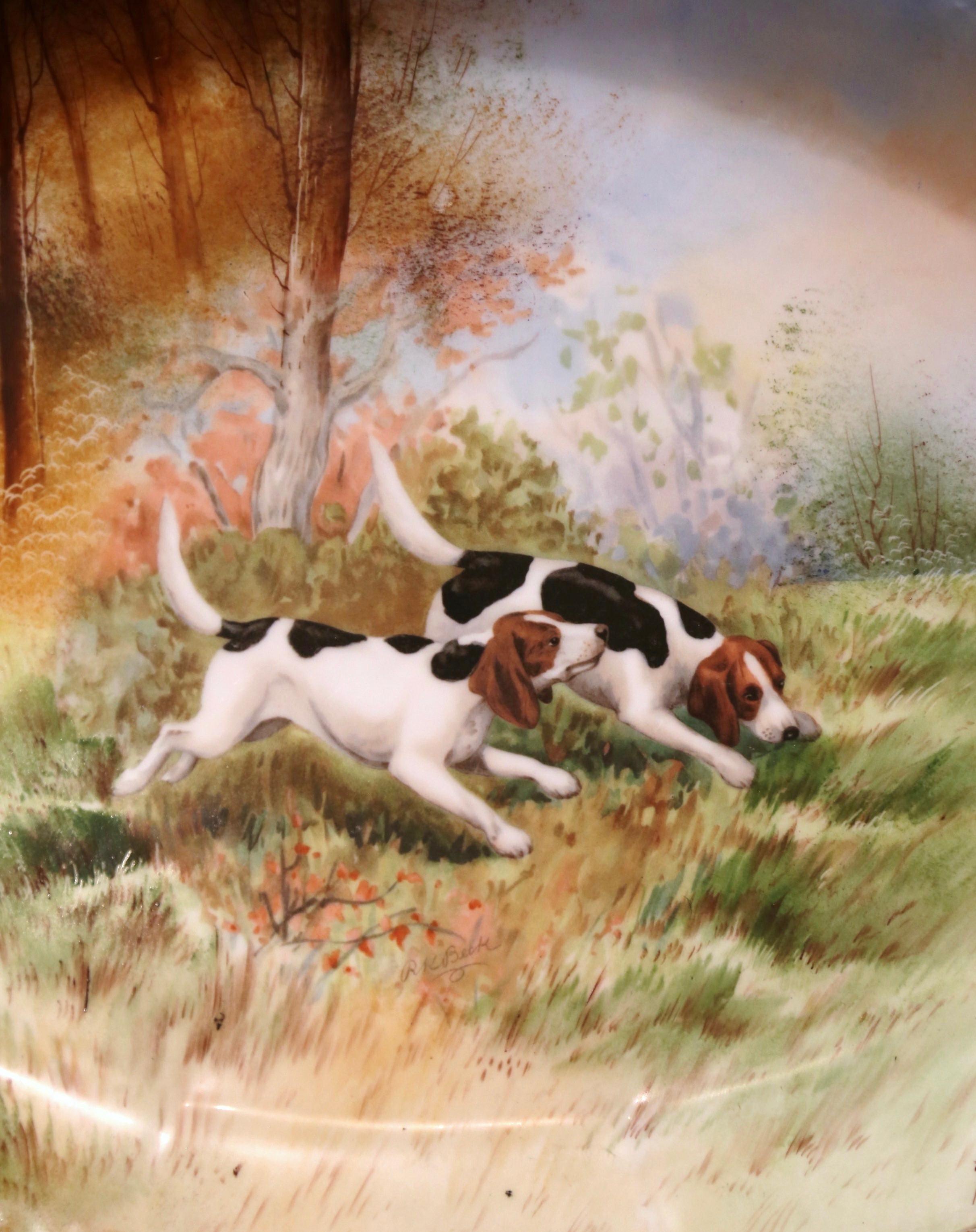 Pair of 19th Century French Old Paris Painted Porcelain Hunt Dogs Wall Platters 2
