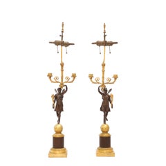 Paar französische Kandelaber aus Ormolu und patinierter Bronze aus dem 19