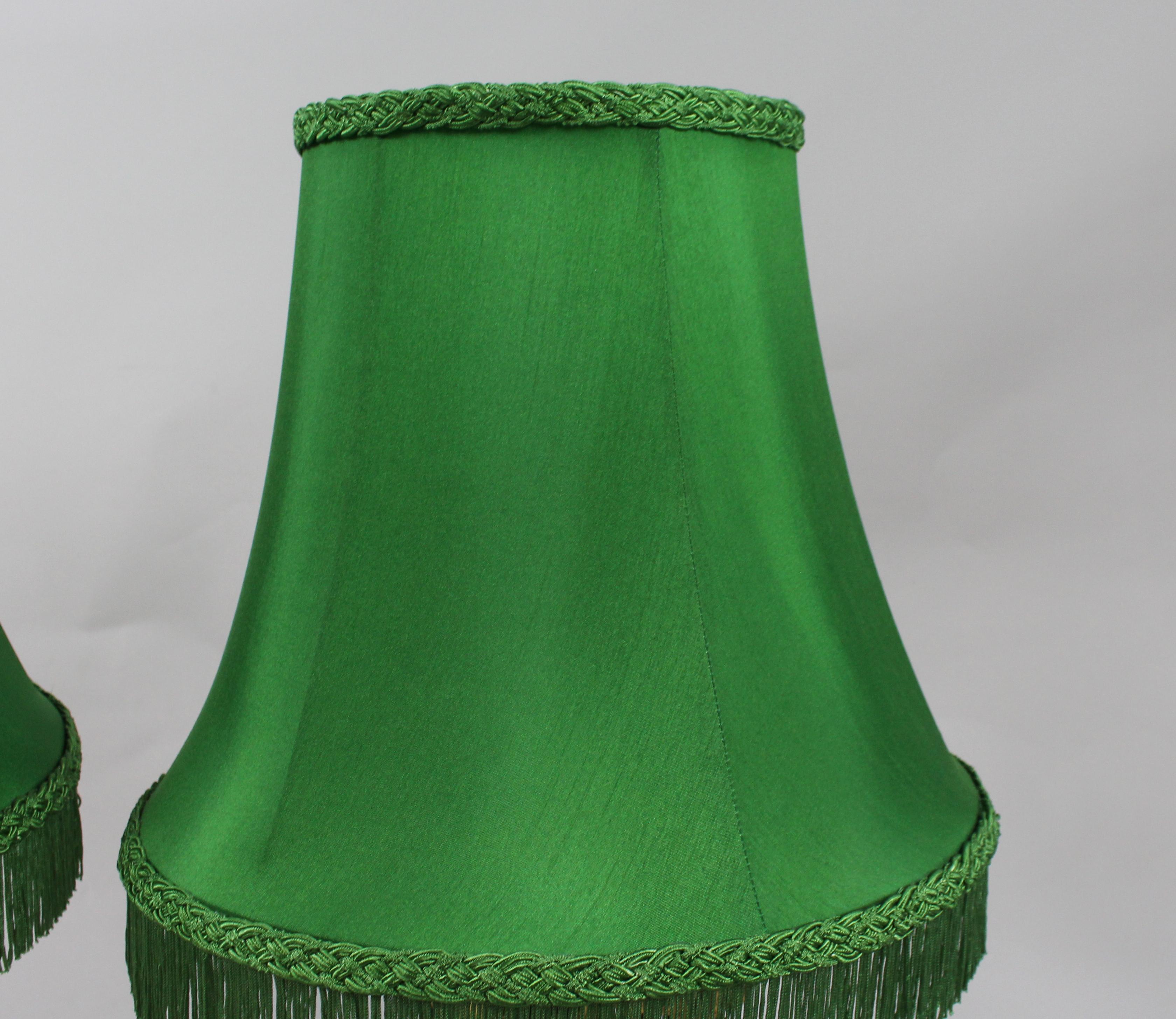 Européen Paire de lampes de table en bronze doré du XIXe siècle en vente