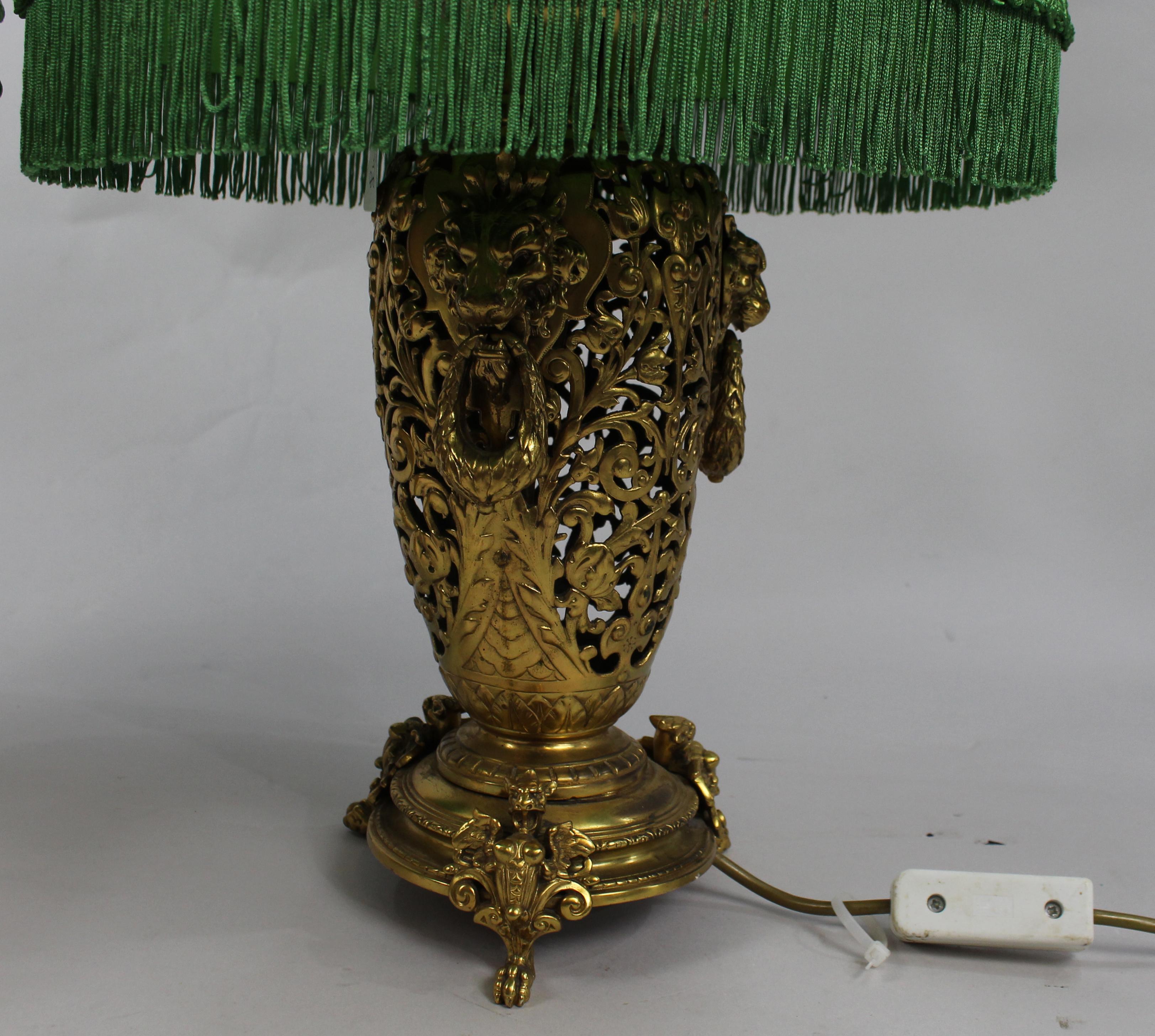 Paire de lampes de table en bronze doré du XIXe siècle Bon état - En vente à Worcester, GB