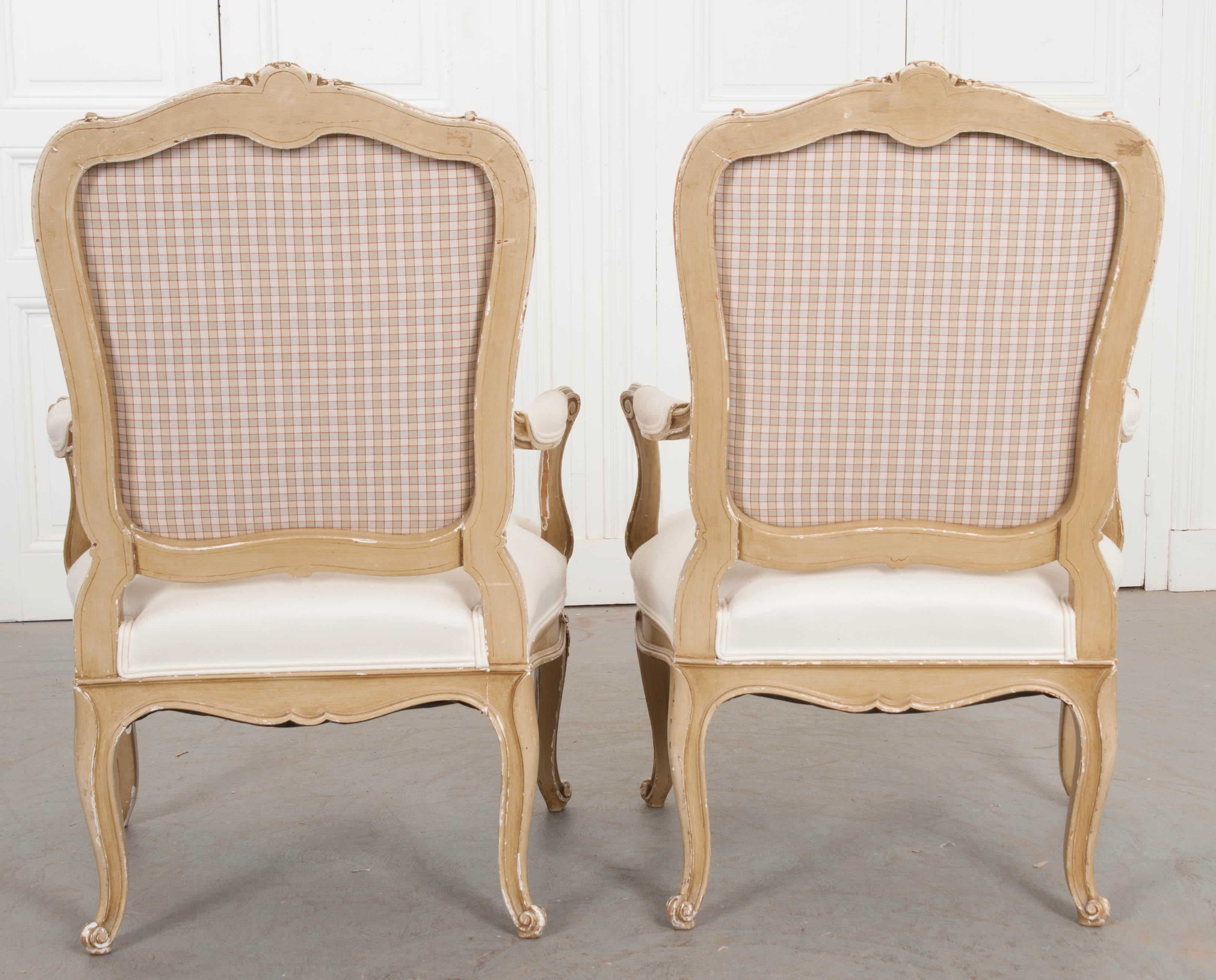 Pair of 19th Century French Painted Louis XV Fauteuils 9