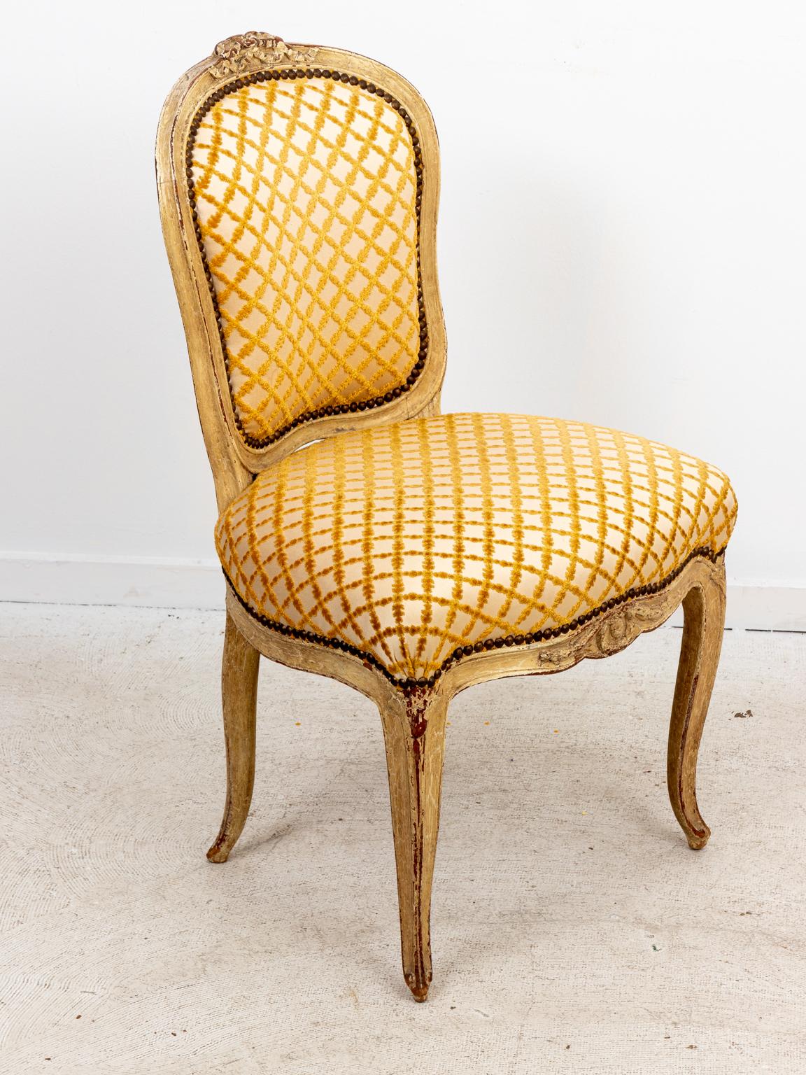 Pair of 19th Century French Painted Side Chairs For Sale 3