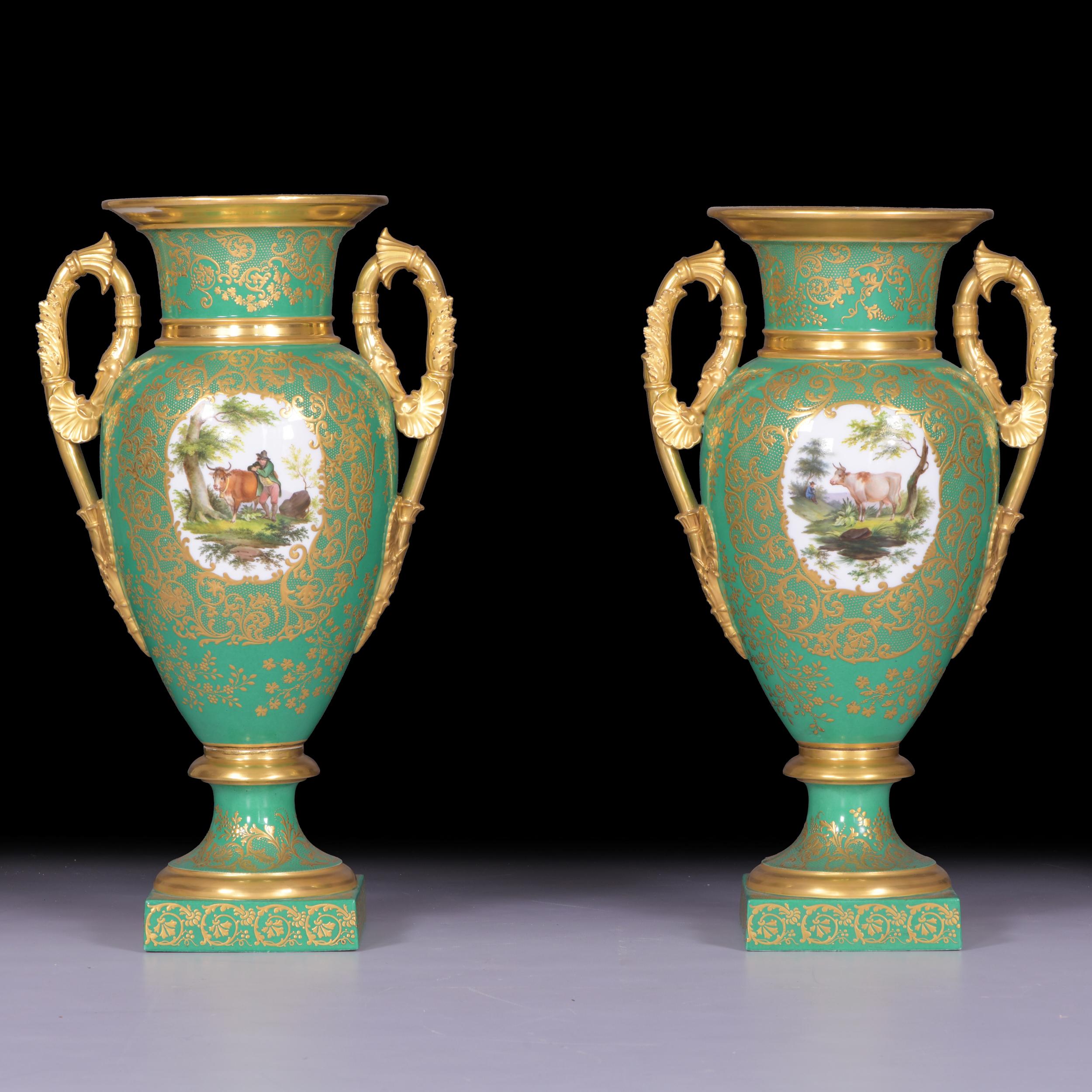Empire Pair of 19th Century French Parisian Vases For Sale