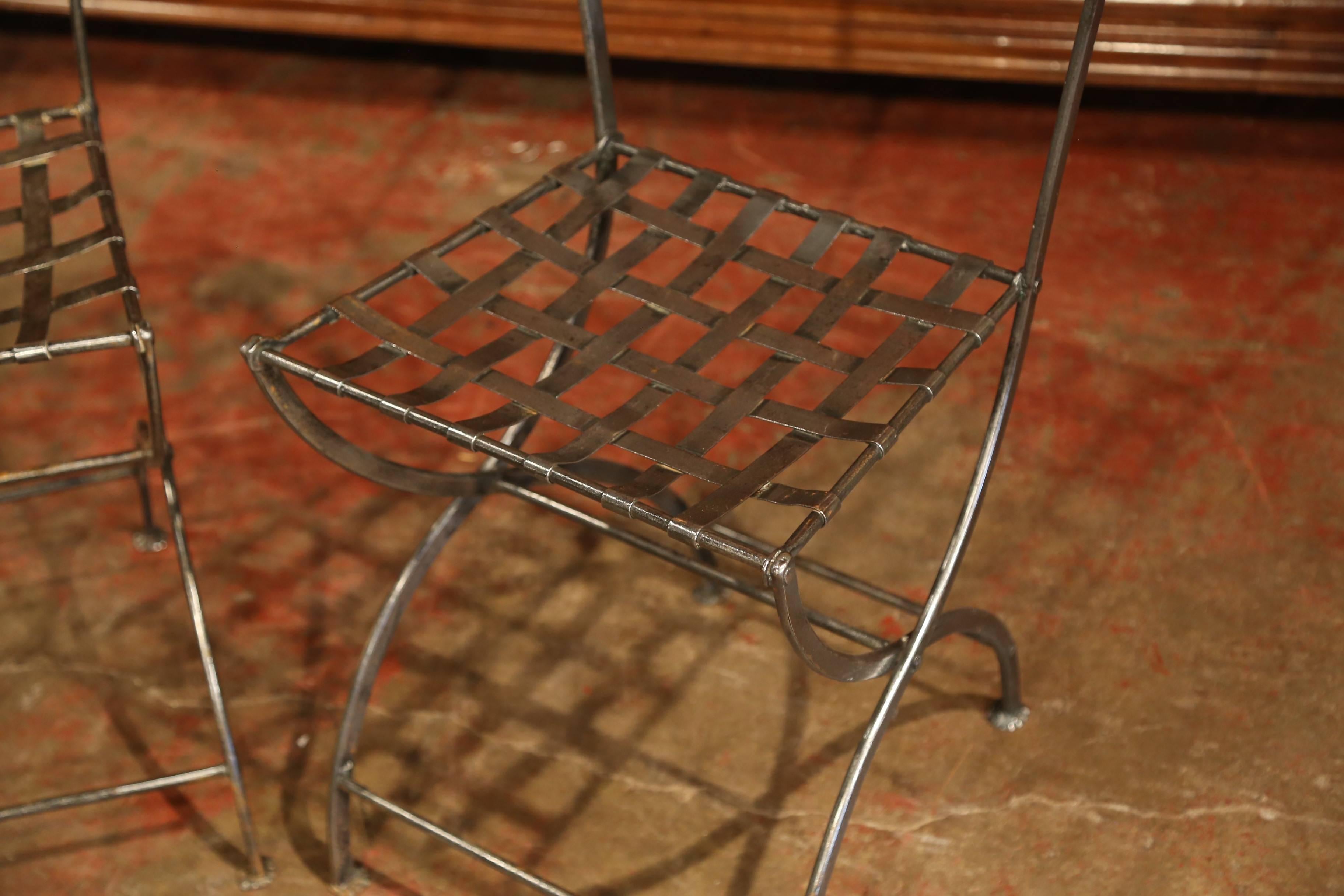 Pair of 19th Century French Polished Iron Bistrot Chairs from Paris In Excellent Condition In Dallas, TX