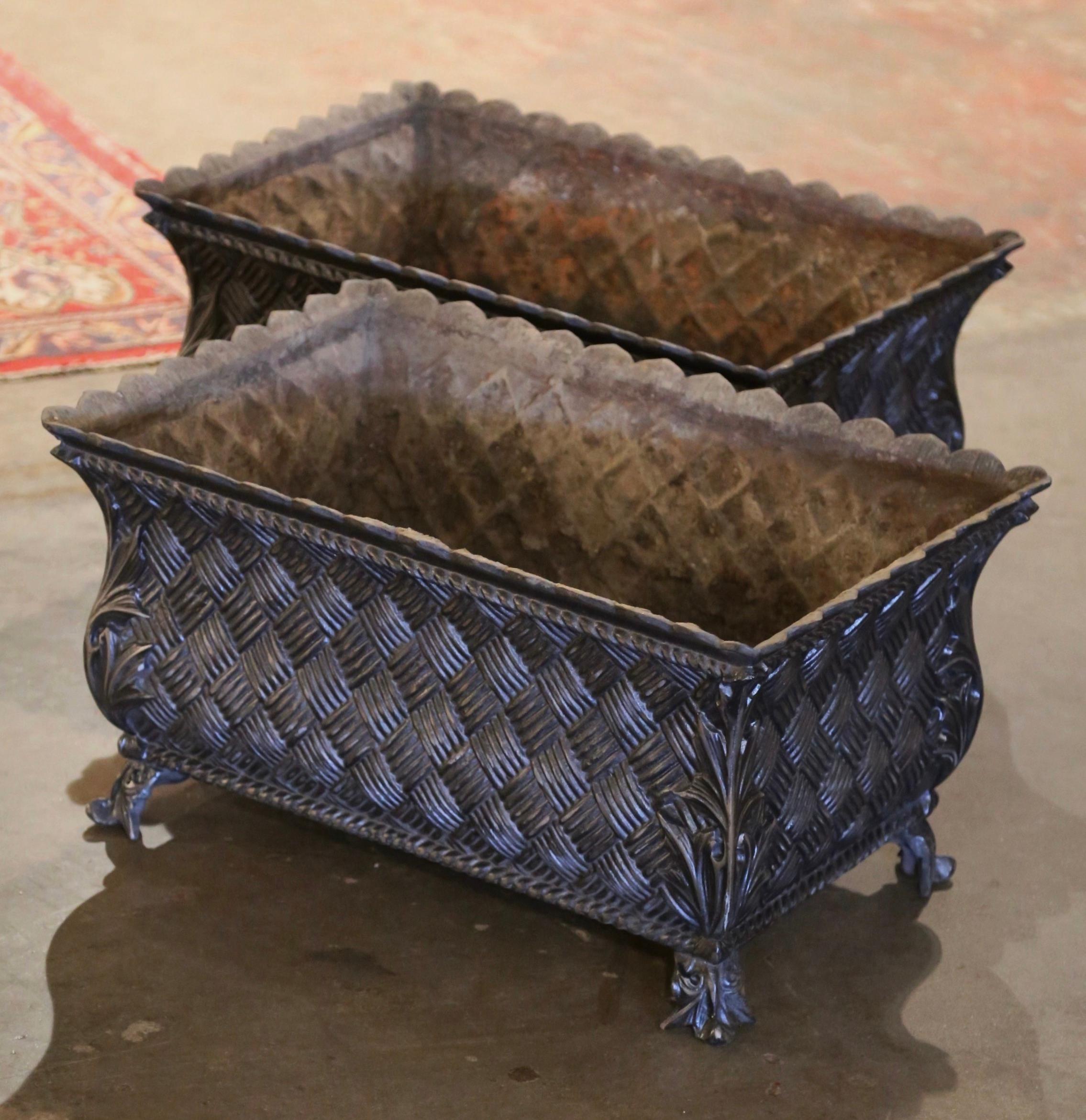 Pair of 19th Century French Polished Iron Planter Boxes Jardinieres In Excellent Condition For Sale In Dallas, TX