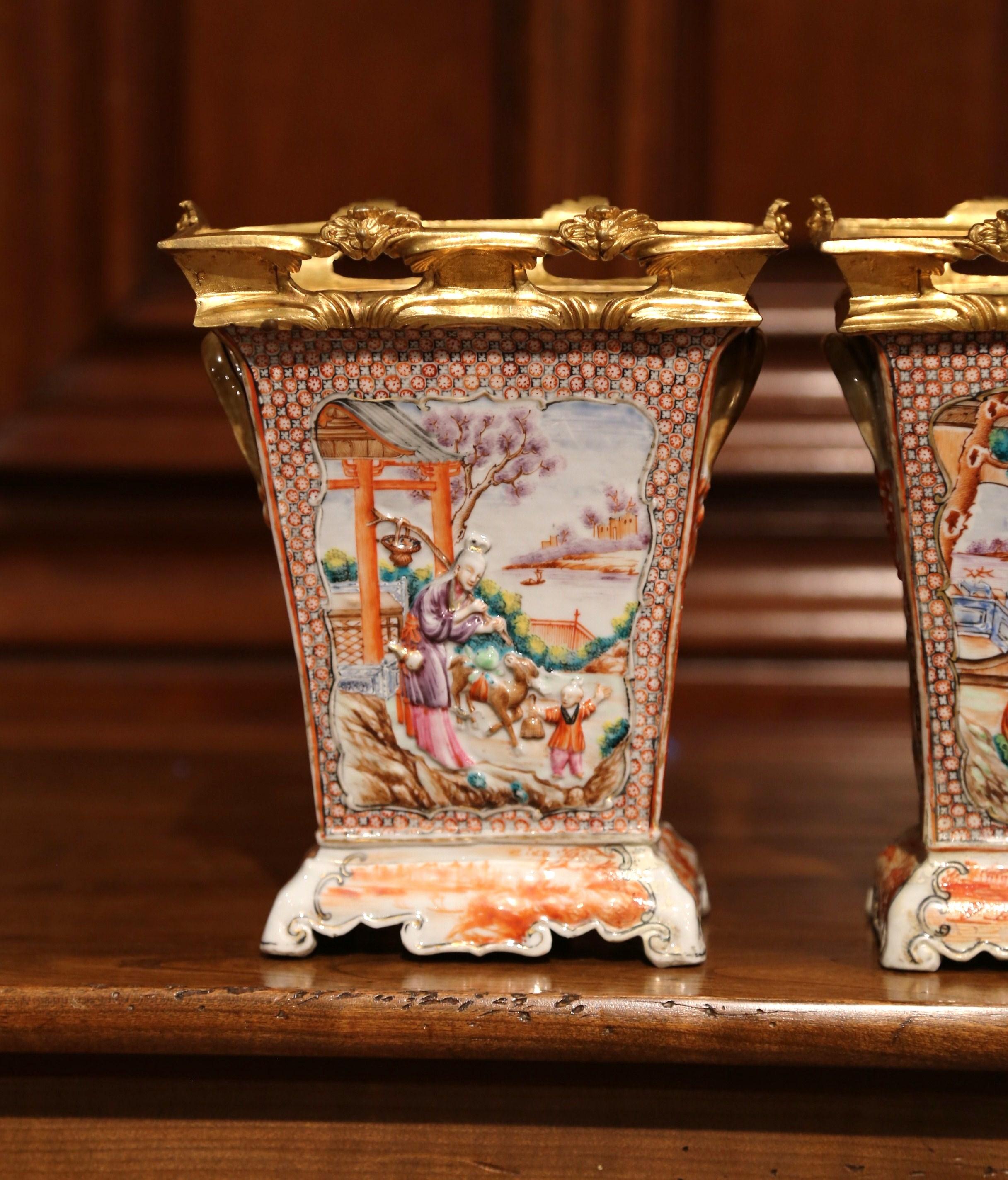 Pair of 19th Century French Porcelain and Gilt Bronze Mandarin Palette Vases  4