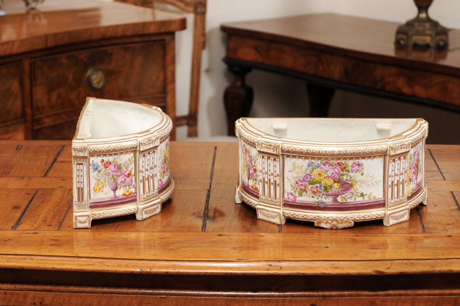 Pair of 19th Century French Porcelain Bough Pots with Gilt & Floral Accents For Sale 7