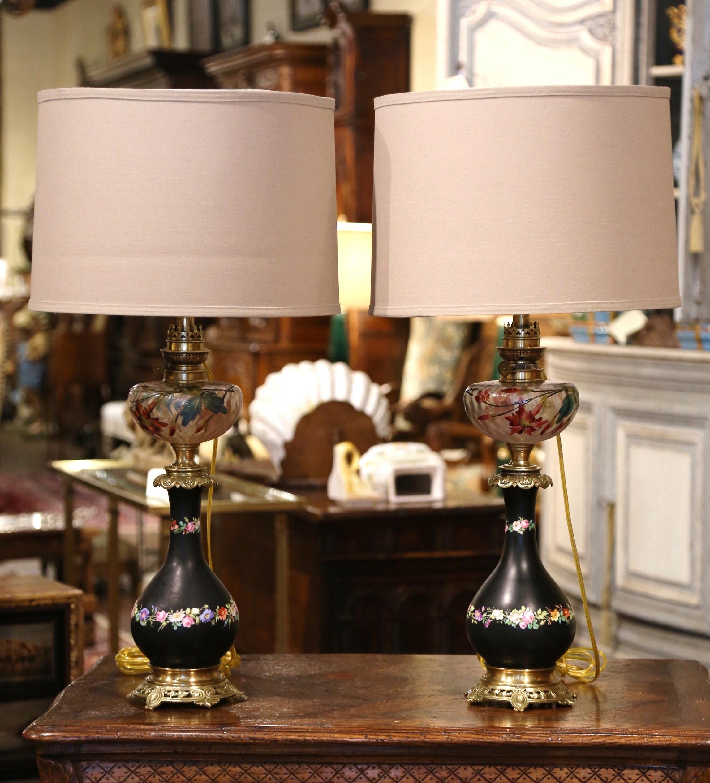 Napoleon III Pair of 19th Century French Porcelain Brass and Painted Glass Table Lamps For Sale