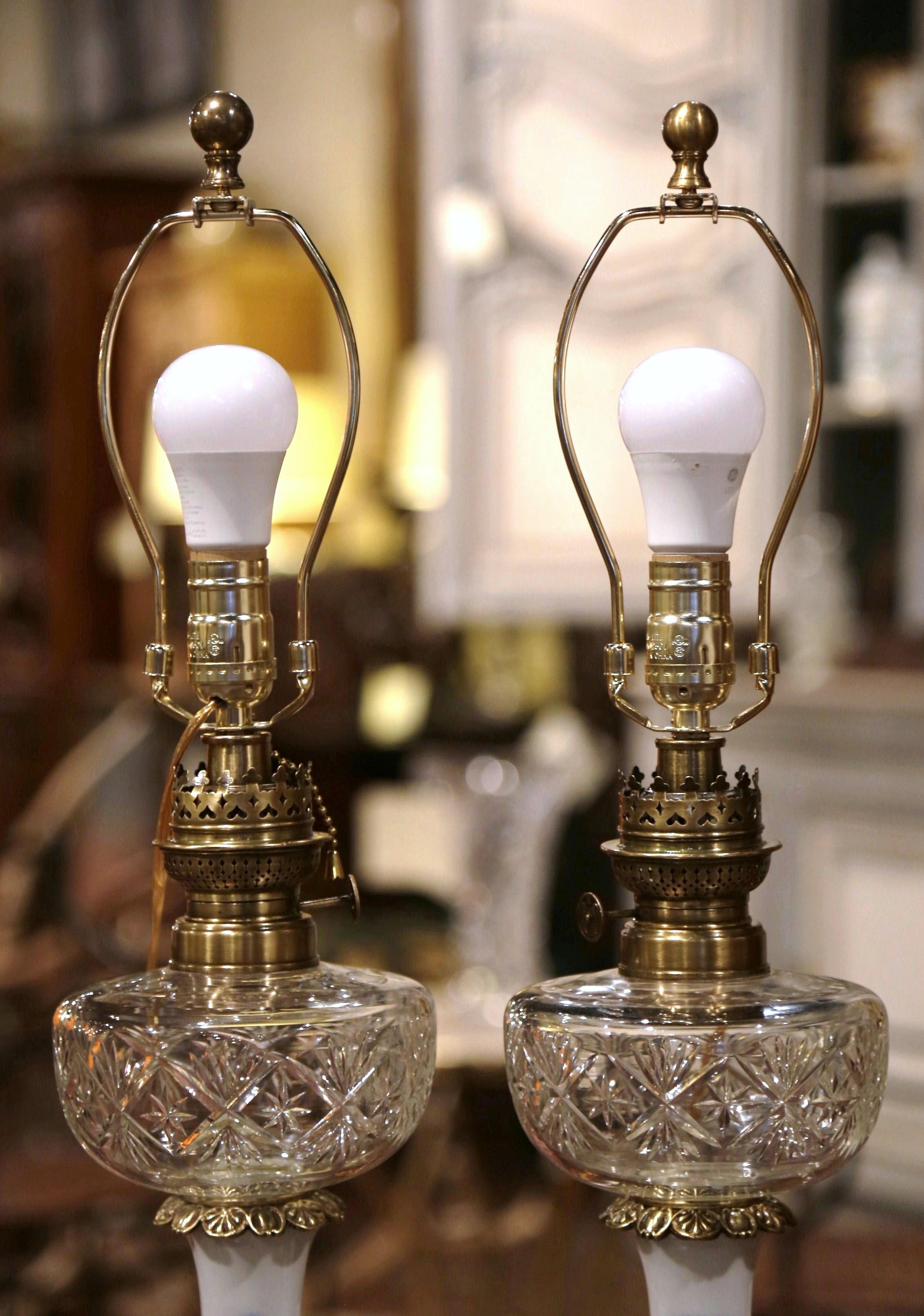 Hand-Painted Pair of 19th Century French Porcelain, Bronze, Brass and Cut Glass Table Lamps