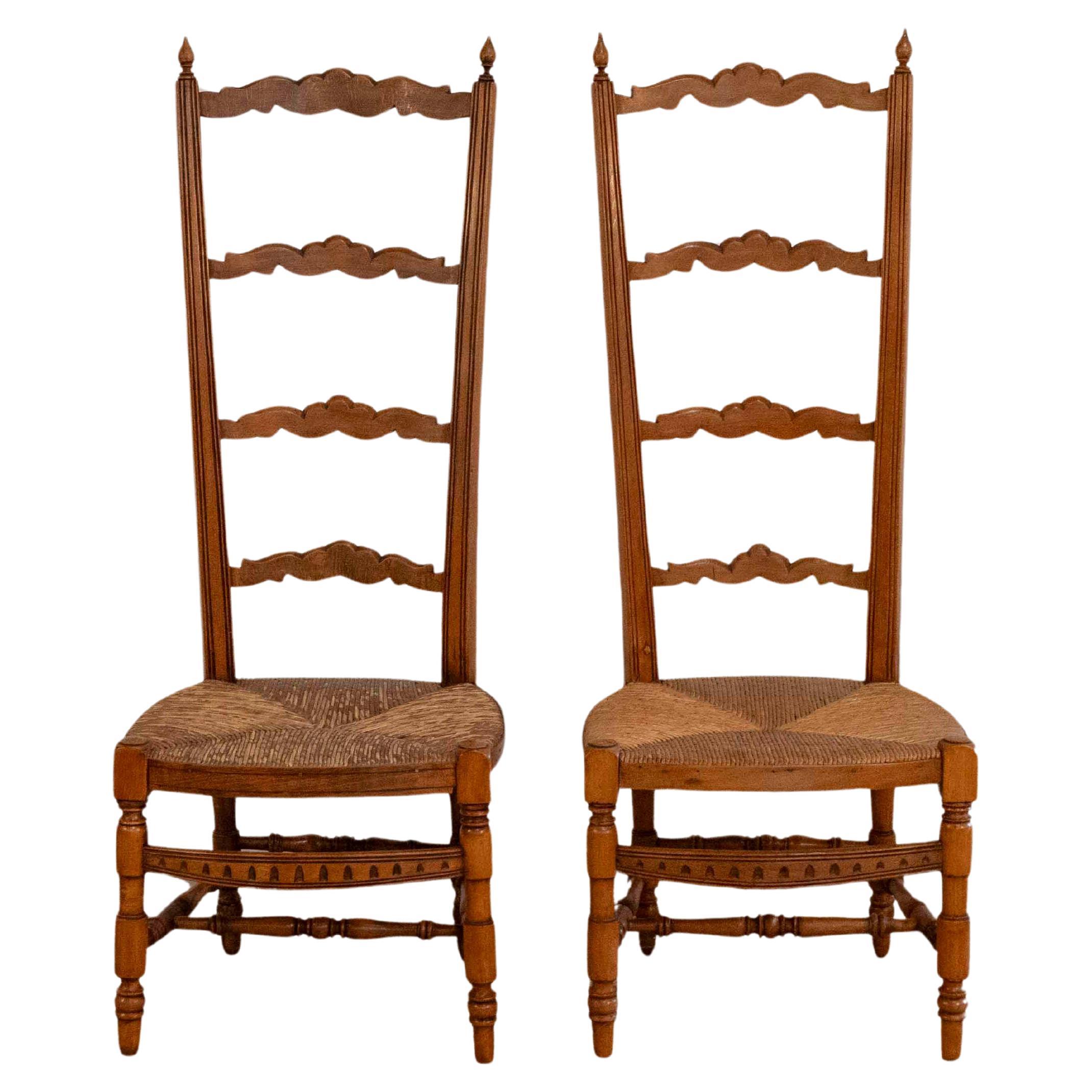 Pair of 19th Century French Provençal Nurse’s Chairs in Beechwood